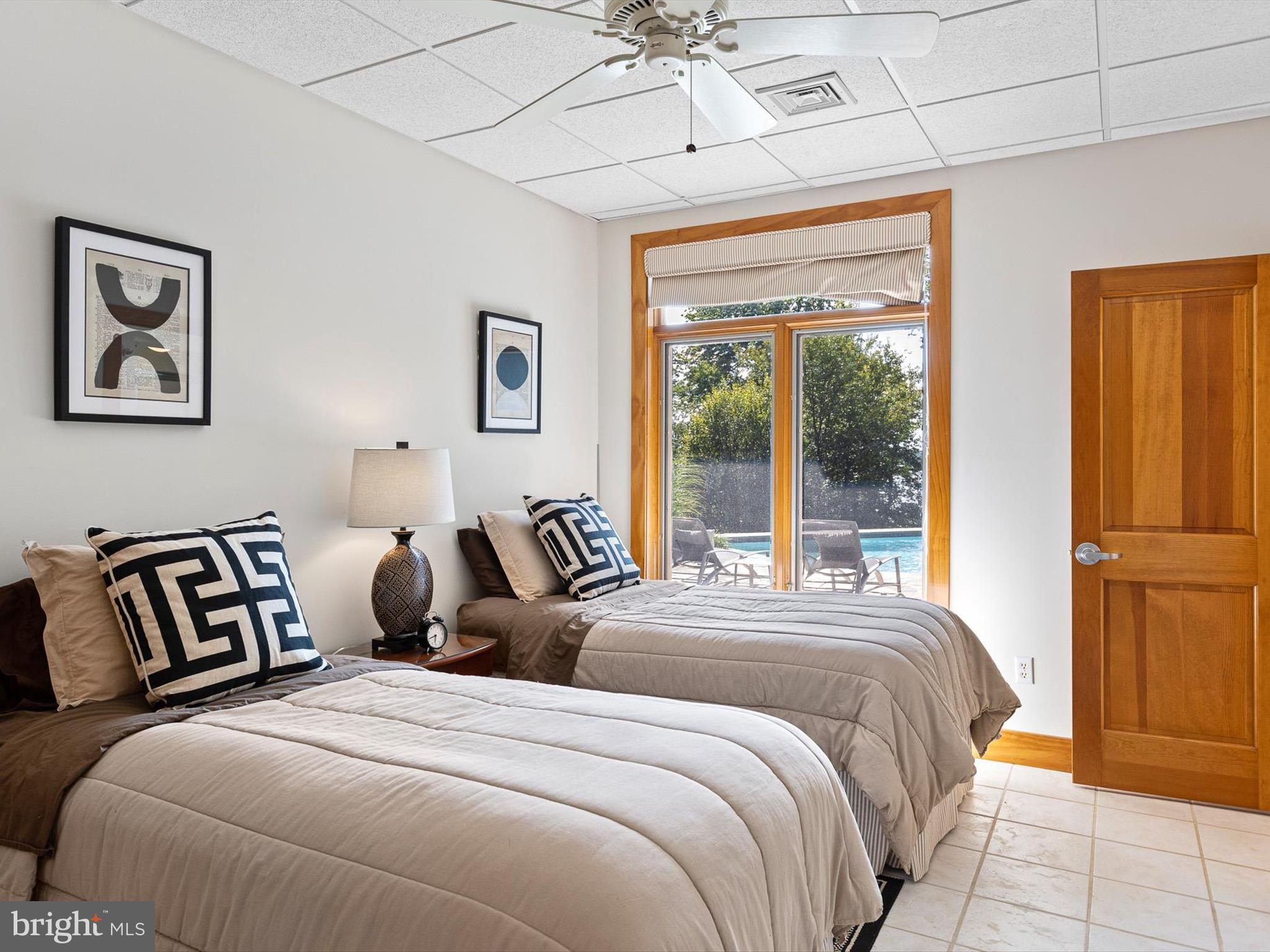 KNIGHTS ISLAND PRESERVE - Residential