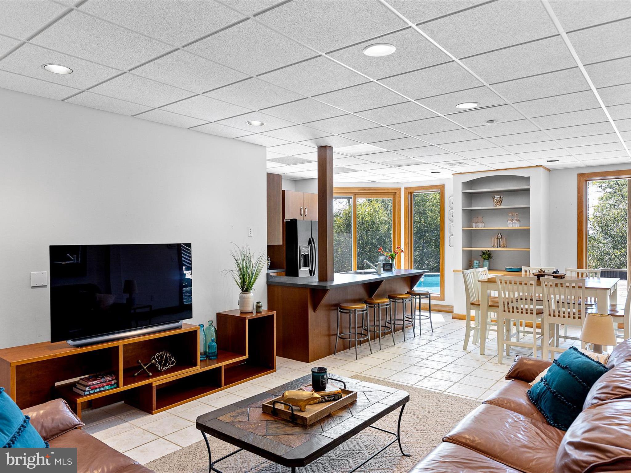 KNIGHTS ISLAND PRESERVE - Residential