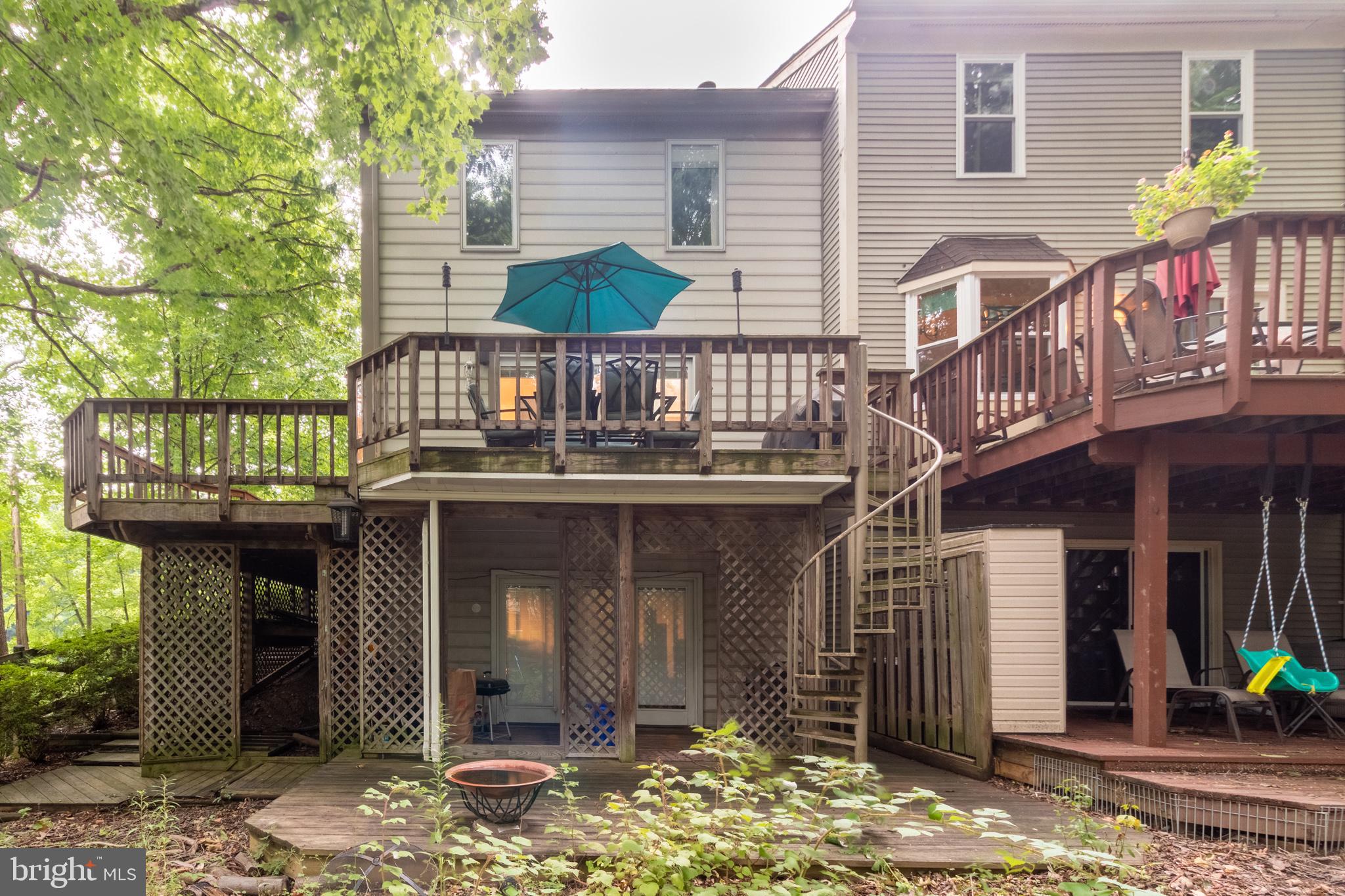 CHURCHILL - Residential