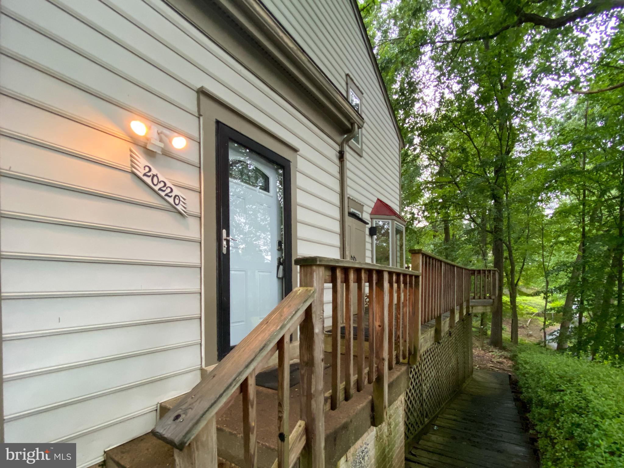 CHURCHILL - Residential