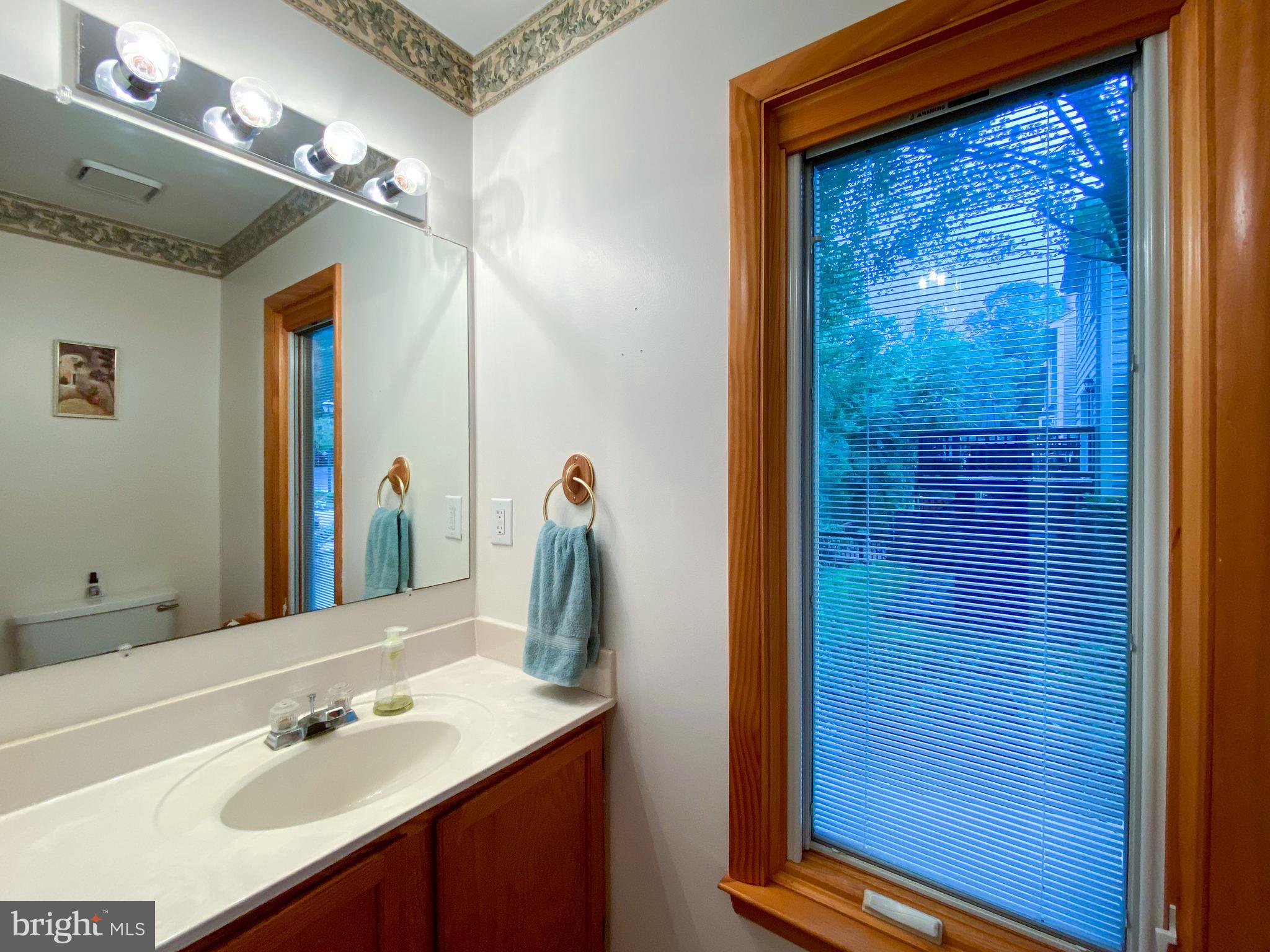 CHURCHILL - Residential