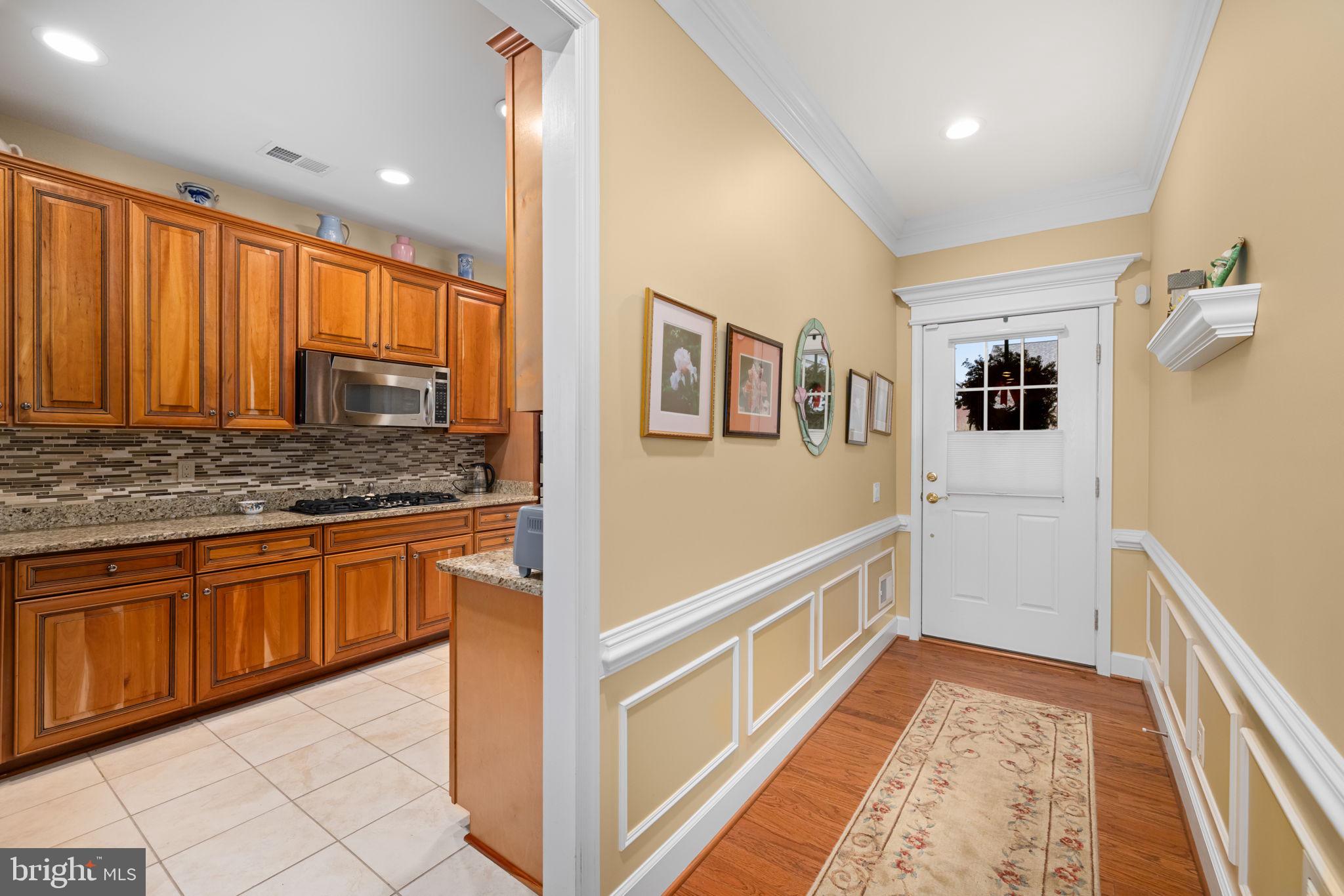 SPRING HILL - Residential