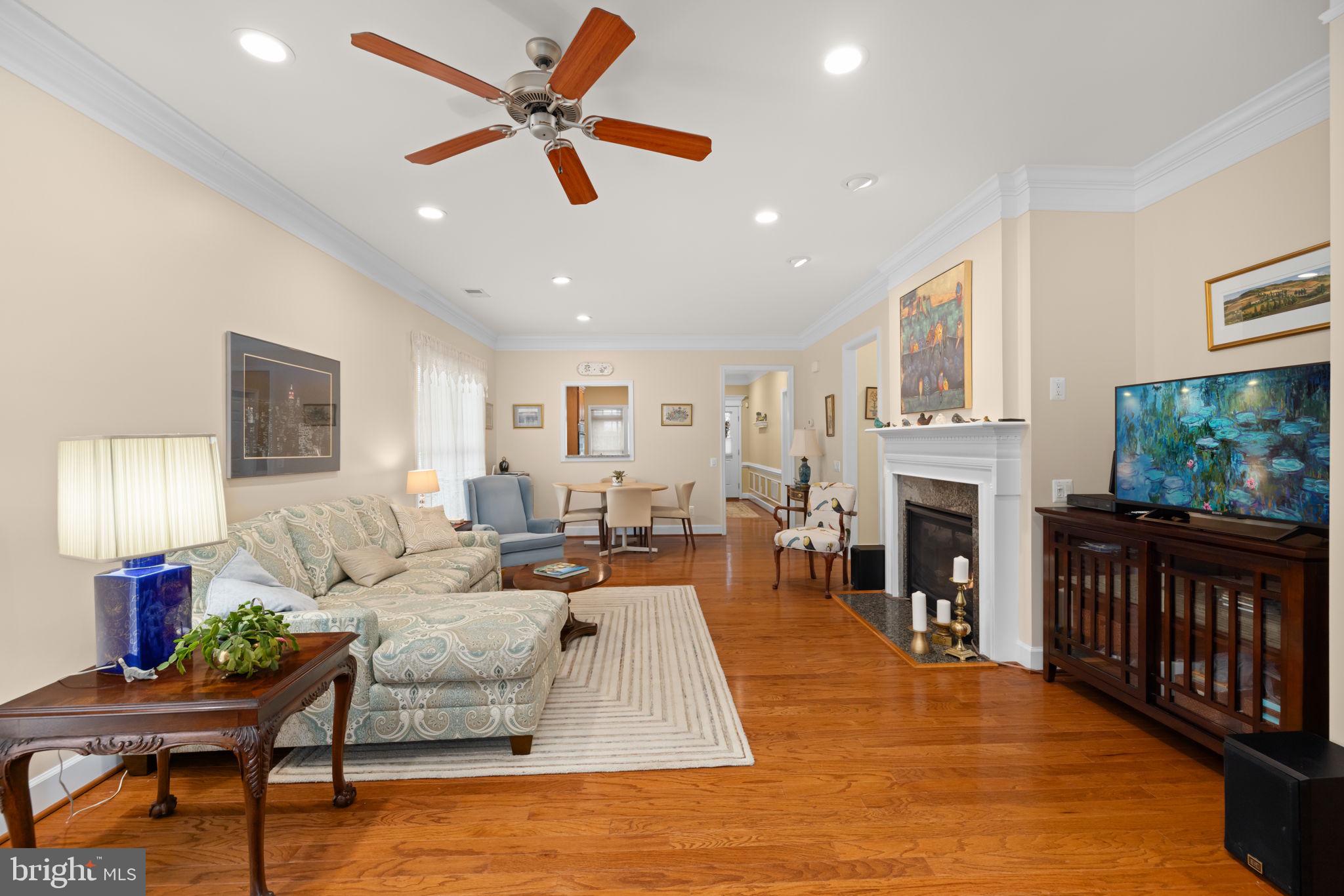 SPRING HILL - Residential