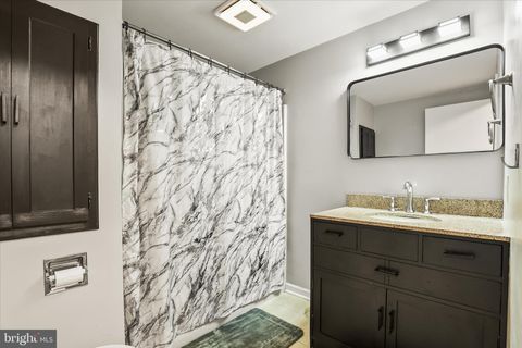 Tiny photo for 451 Weldon Drive #451, YORK, PA 17404 (MLS # PAYK2097286)