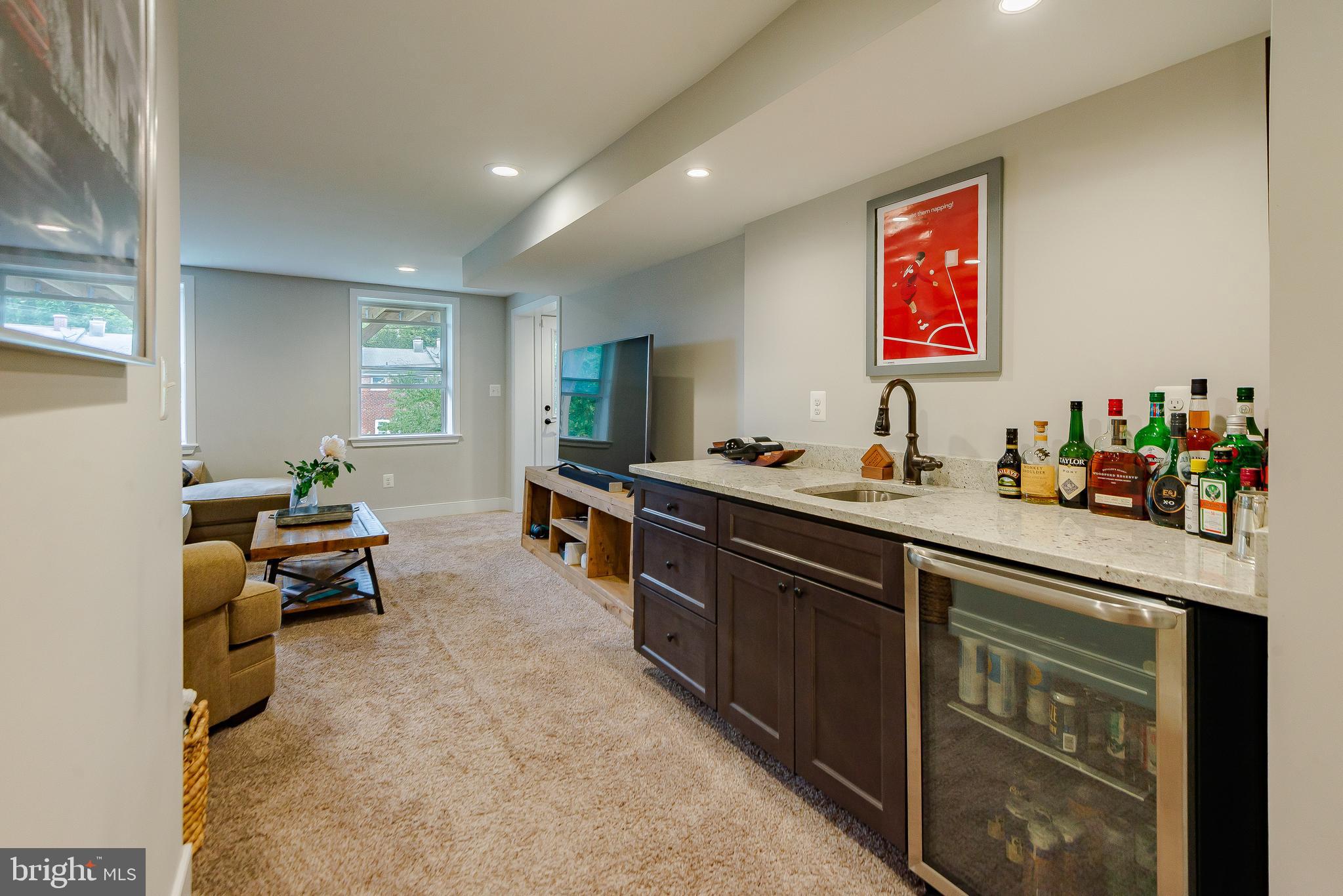 HOES HEIGHTS - Residential Lease