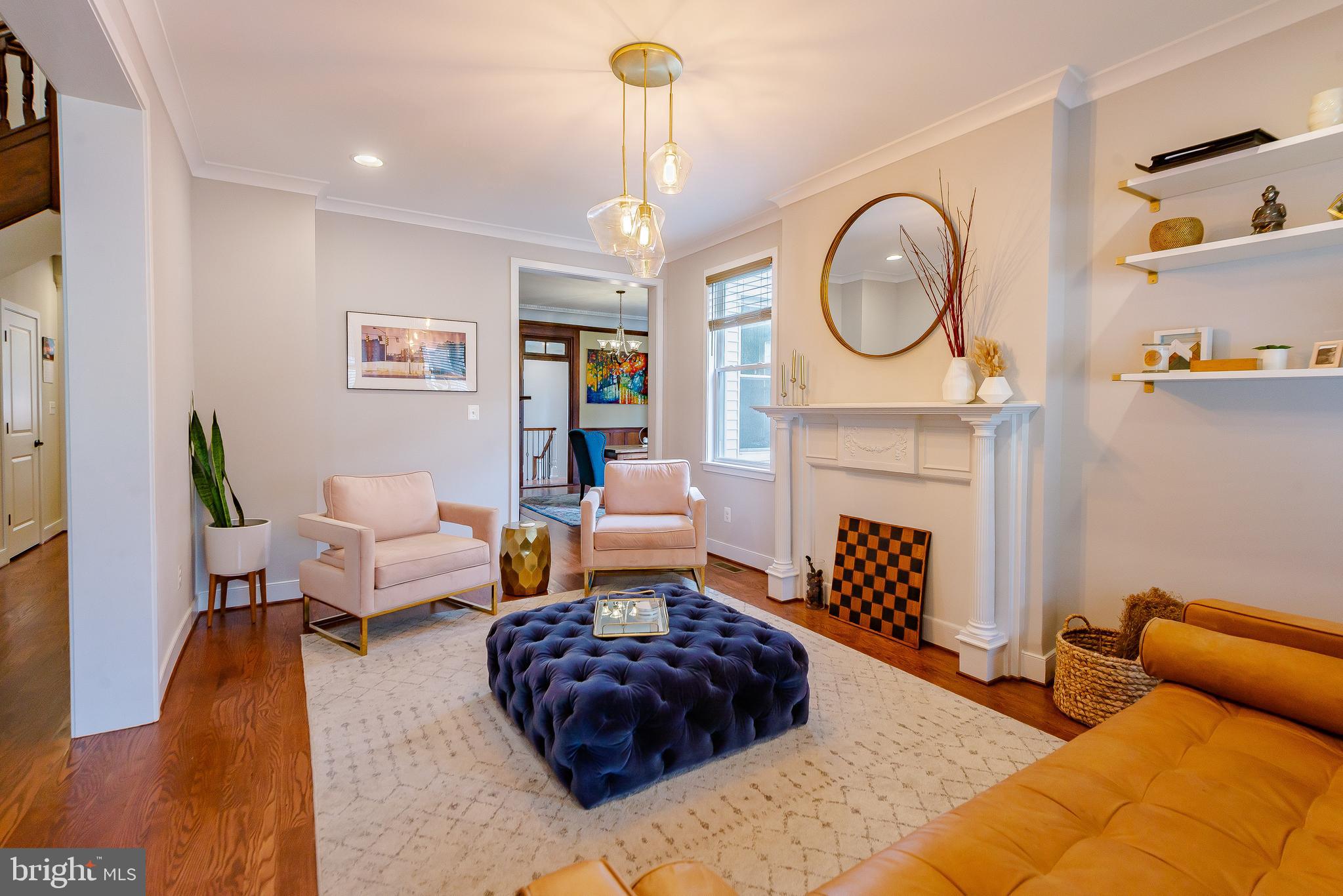 HOES HEIGHTS - Residential Lease