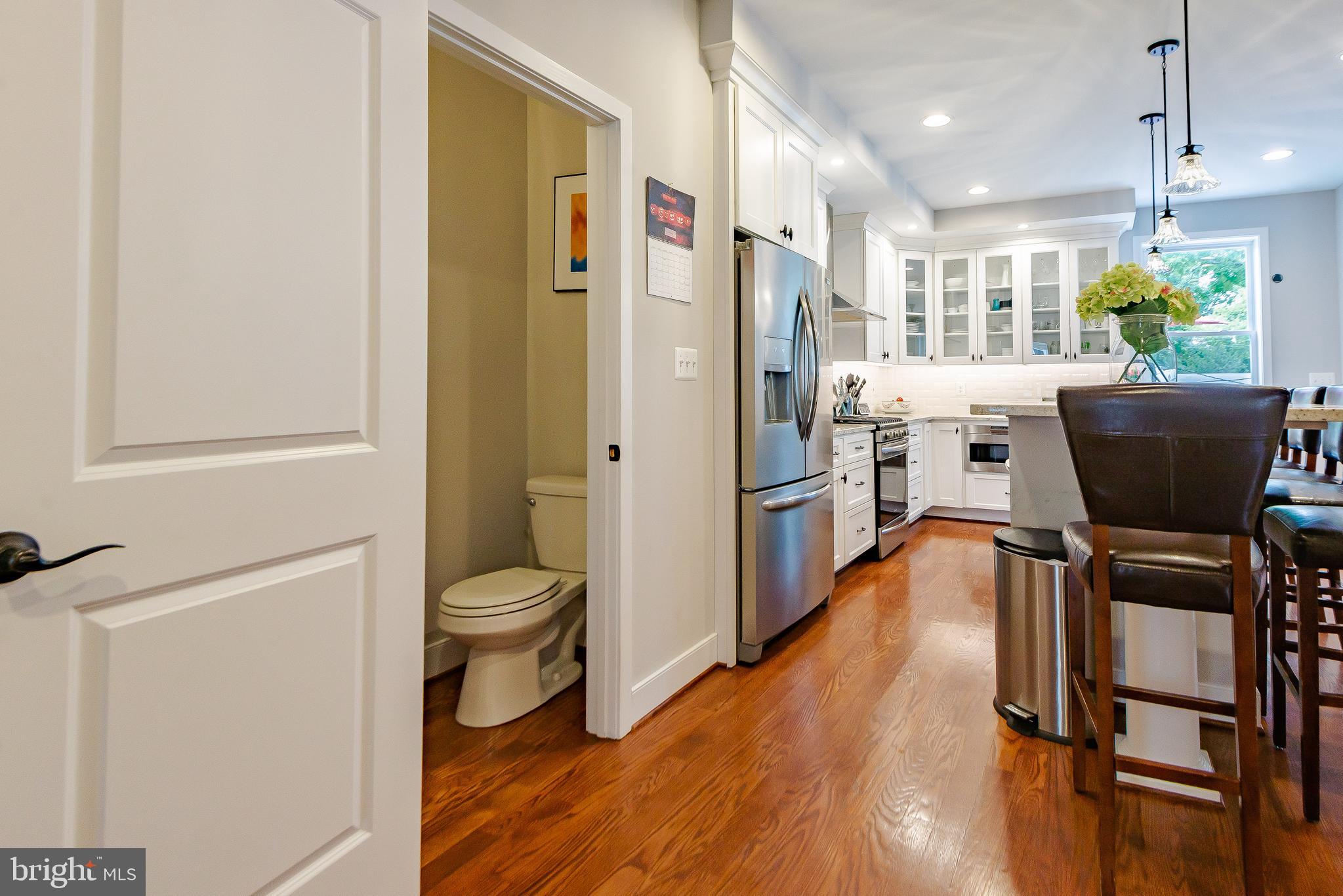 HOES HEIGHTS - Residential Lease