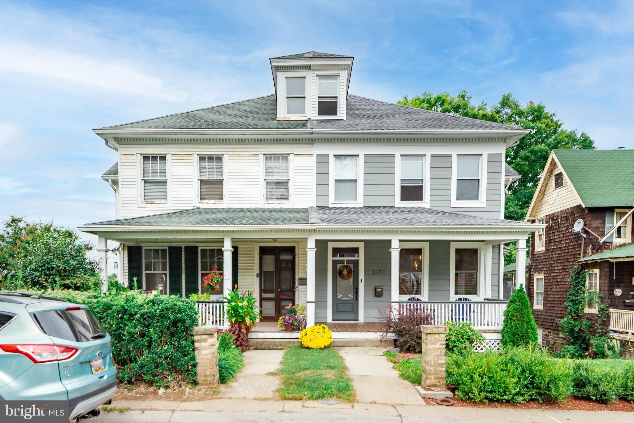 HOES HEIGHTS - Residential Lease