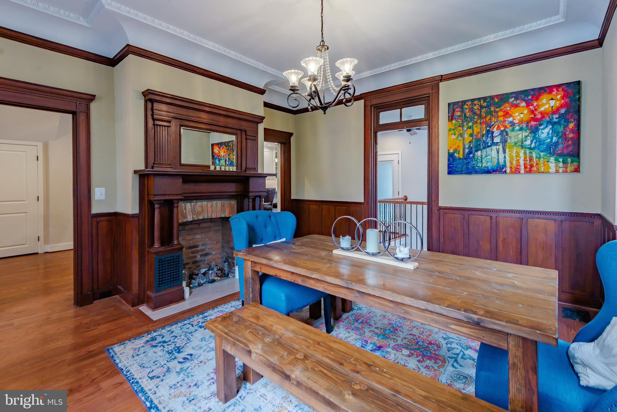 HOES HEIGHTS - Residential Lease