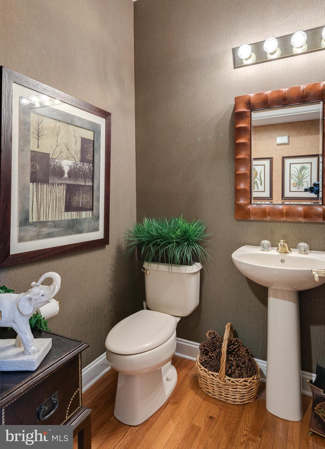 SPRINGTON PT ESTS - Residential