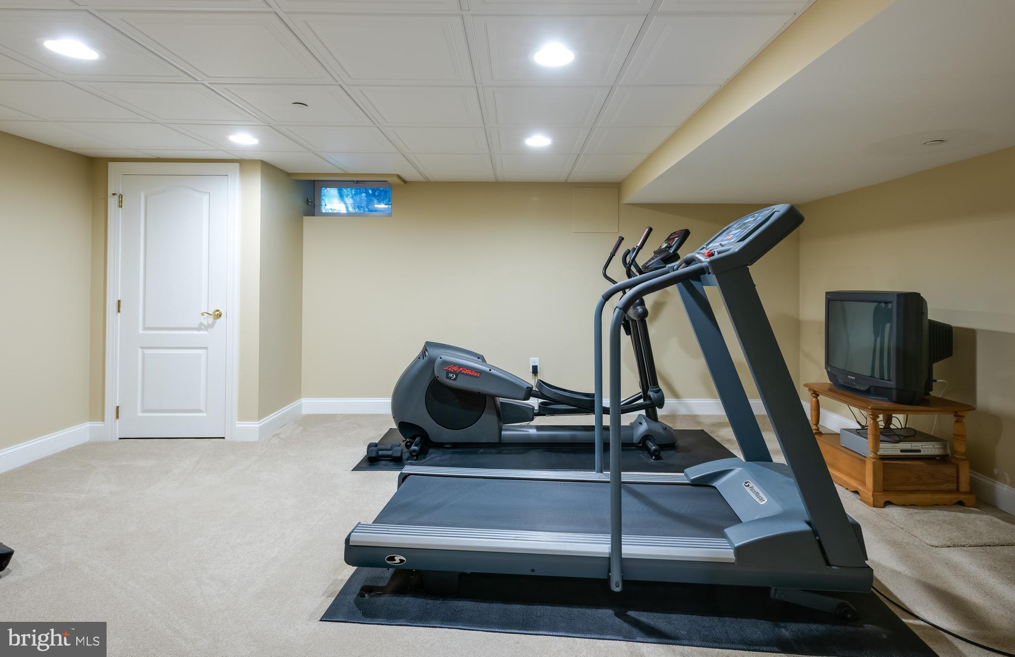 SPRINGTON PT ESTS - Residential