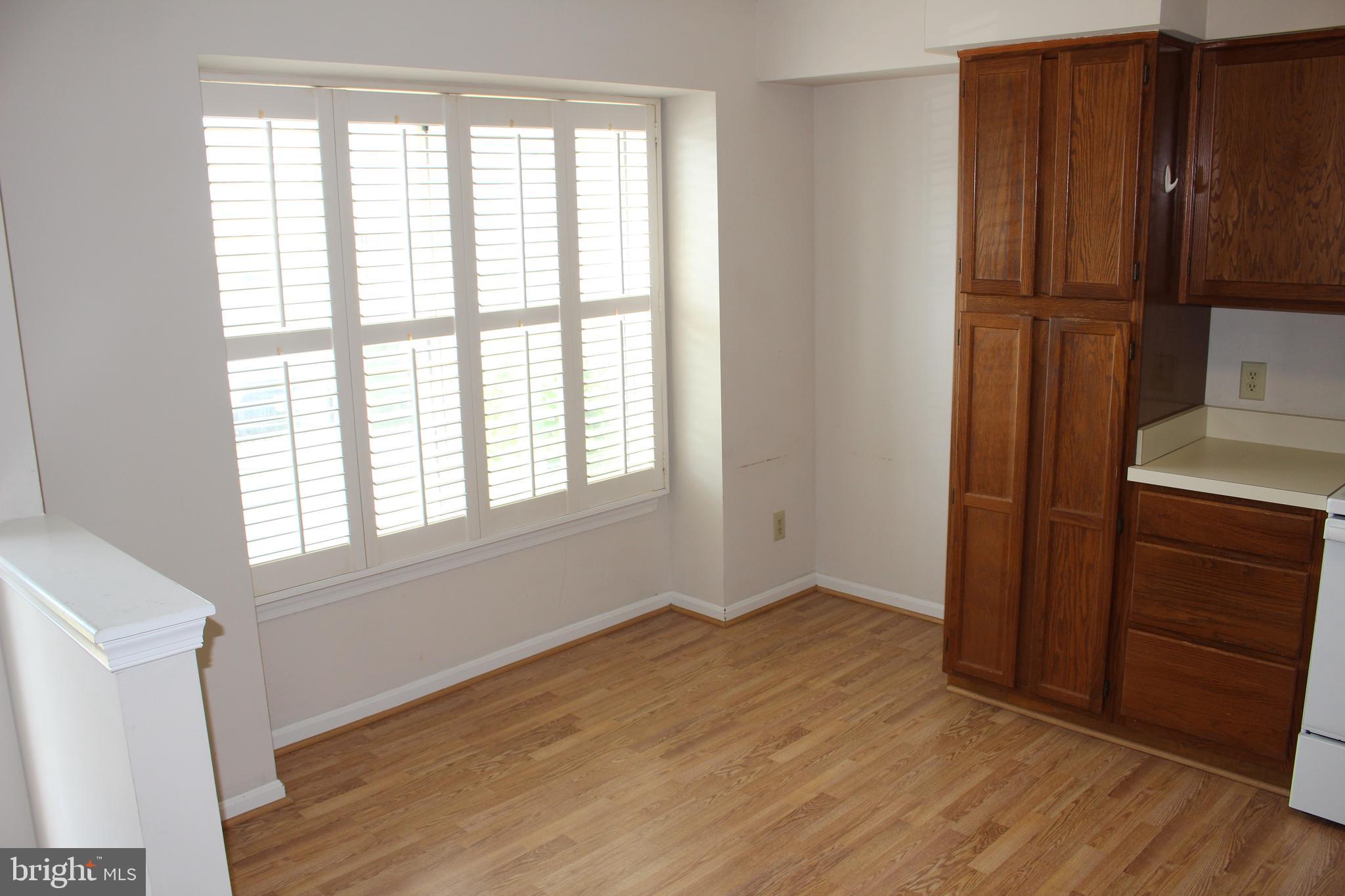 FAIRVIEW COMMONS - Residential