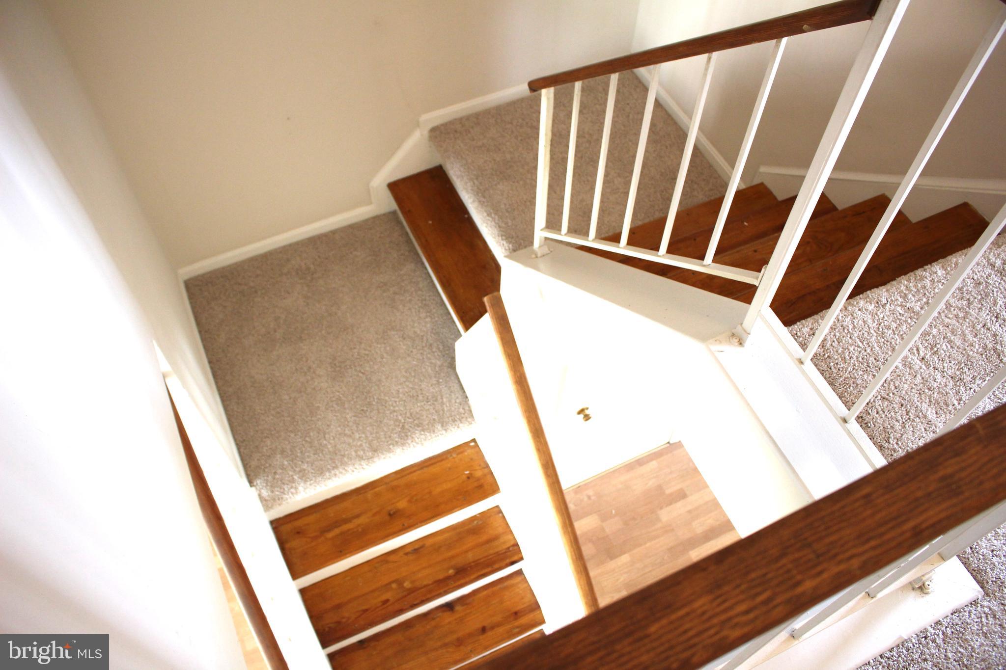 FAIRVIEW COMMONS - Residential