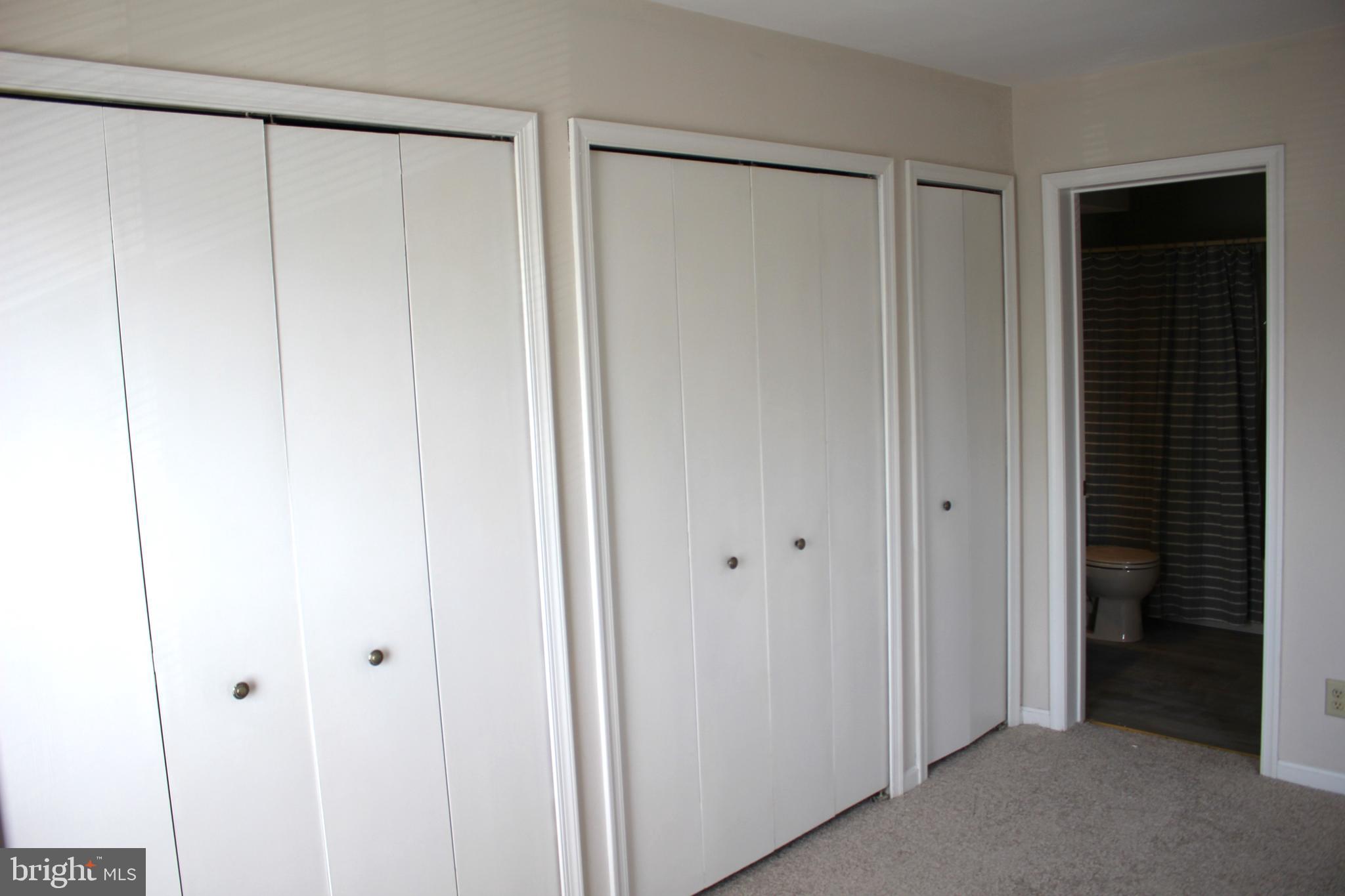 FAIRVIEW COMMONS - Residential