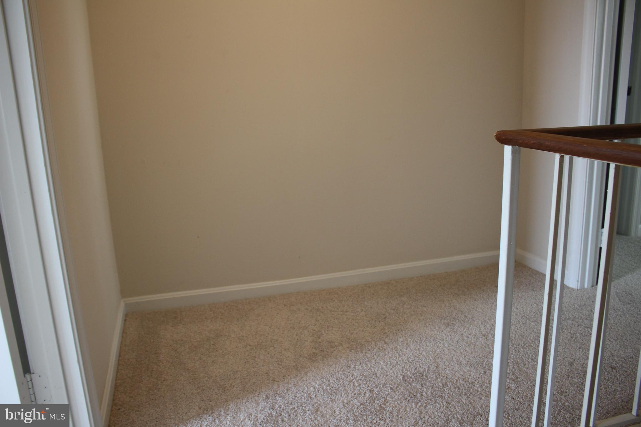 FAIRVIEW COMMONS - Residential