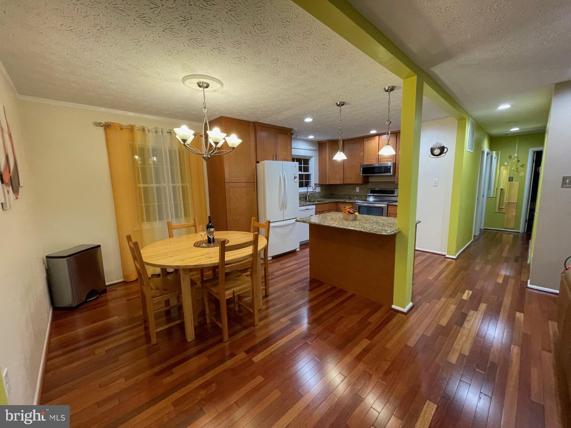 KINGS CONTRIVANCE - Residential Lease