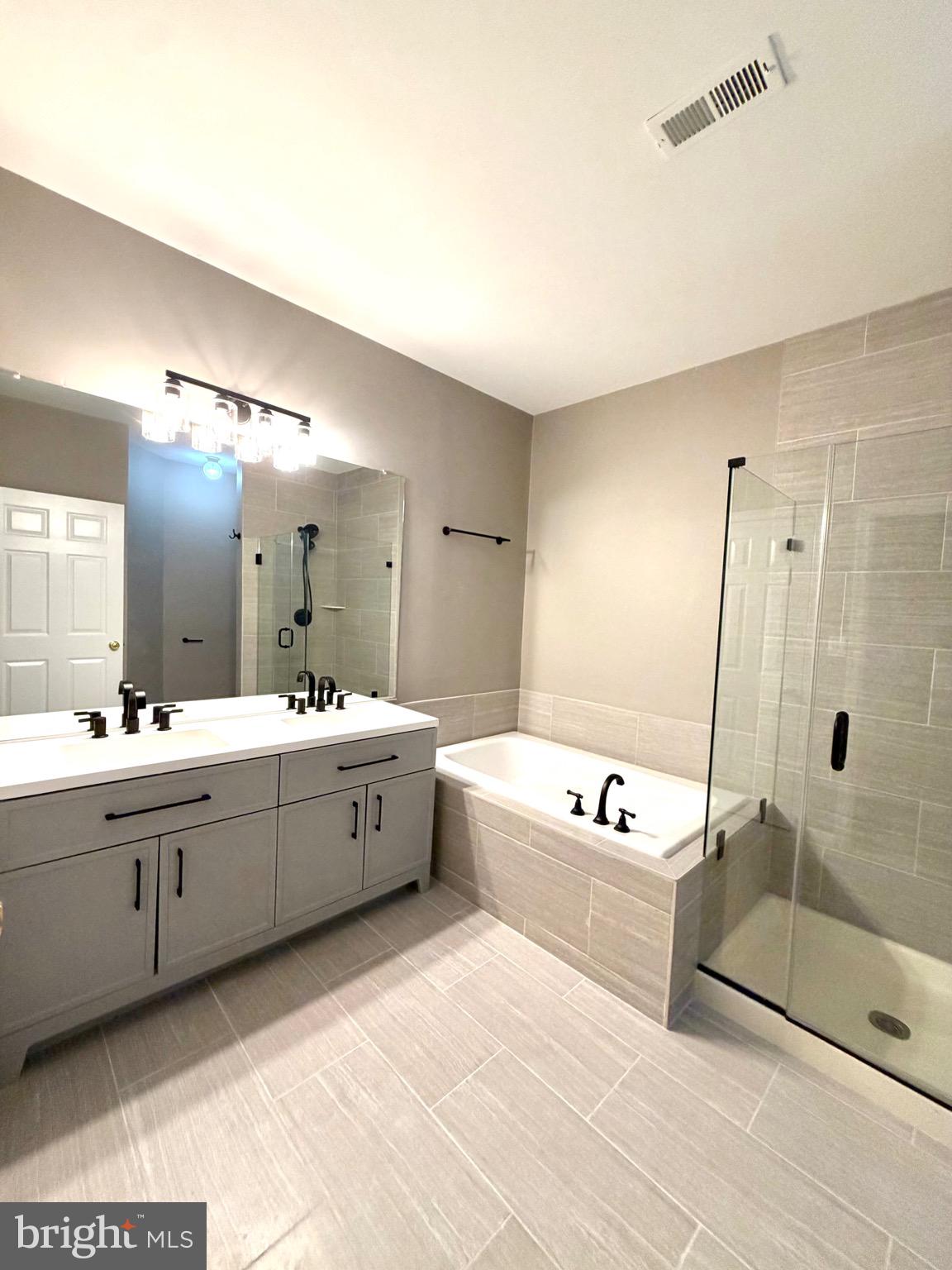 12501 HAYES COURT 402