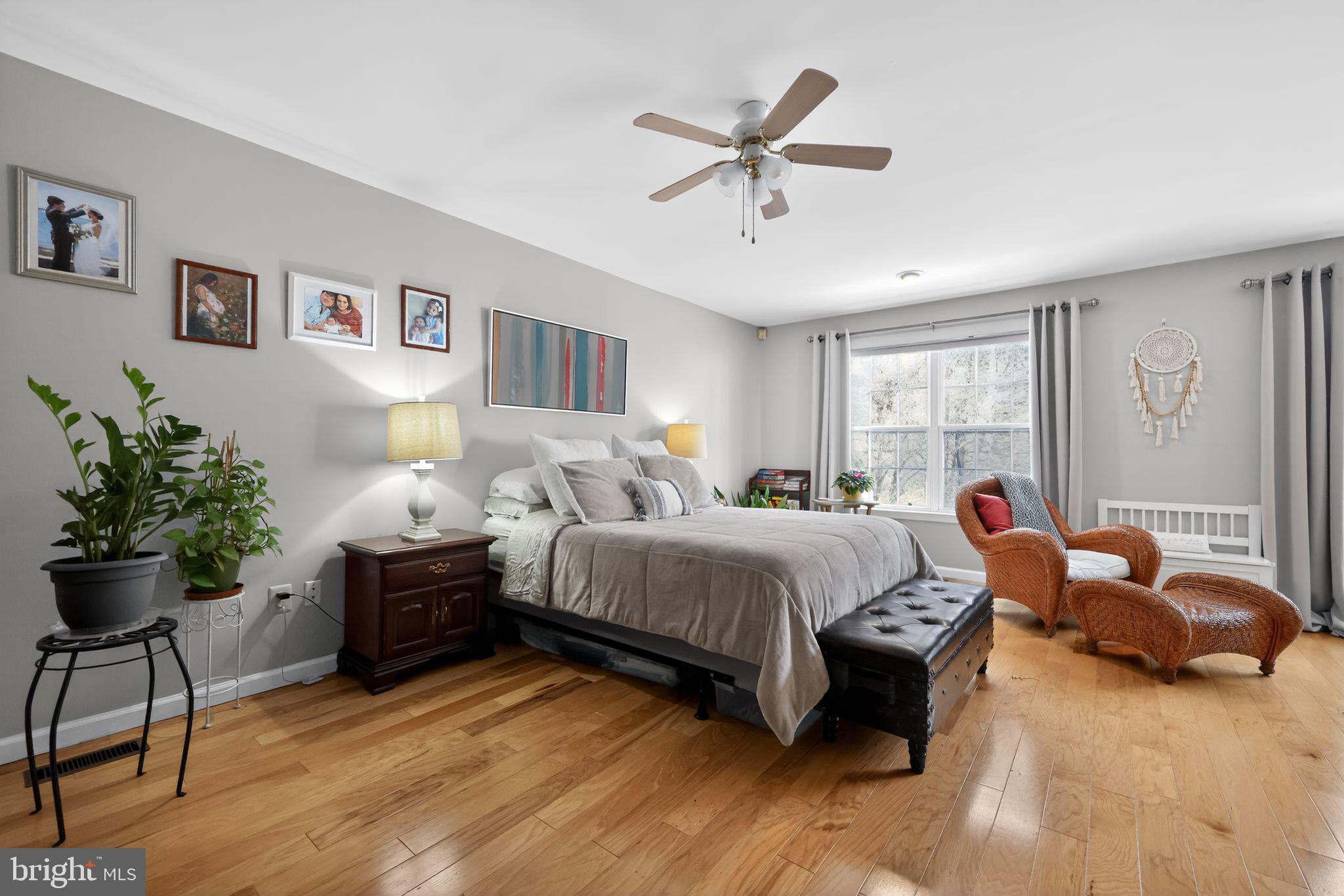 ASPEN WOODS - Residential