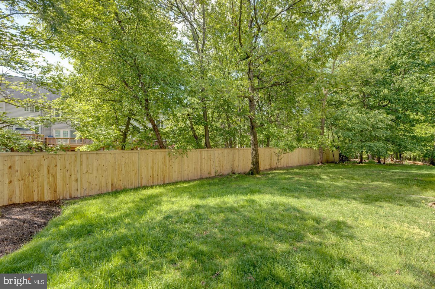 TYSONS TOWNES - Residential Lease