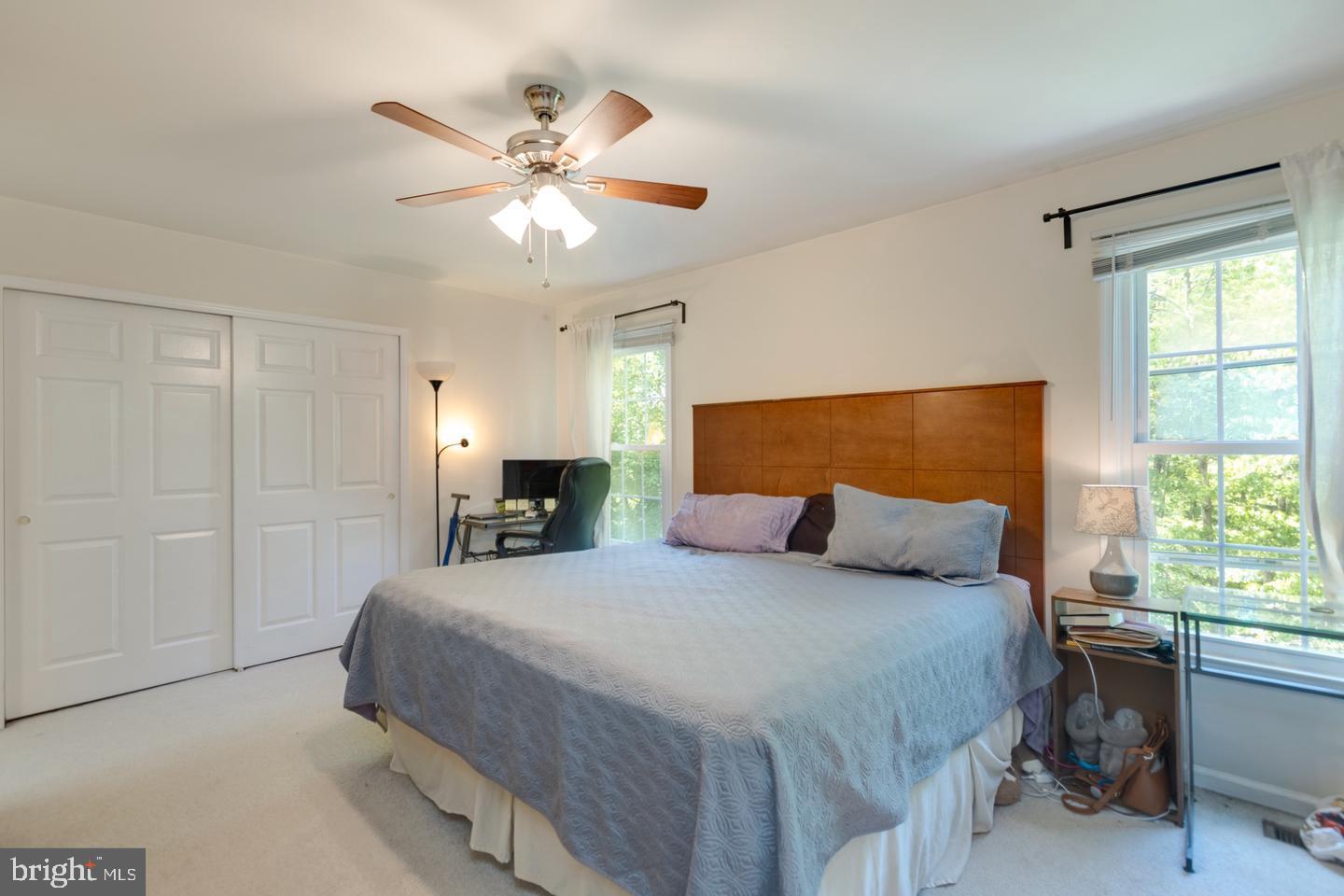 TYSONS TOWNES - Residential Lease