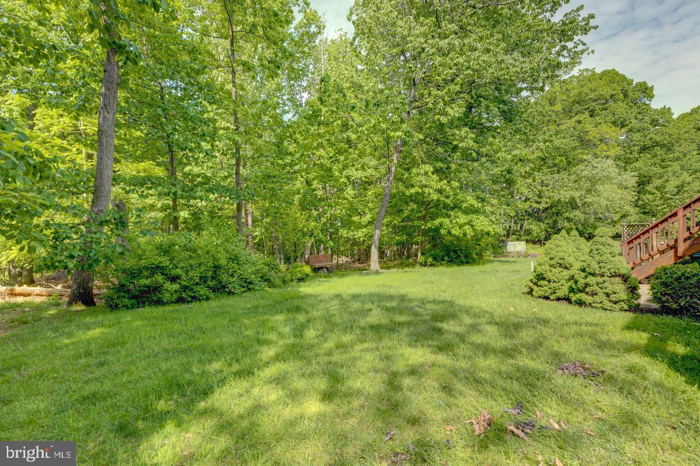 TYSONS TOWNES - Residential Lease