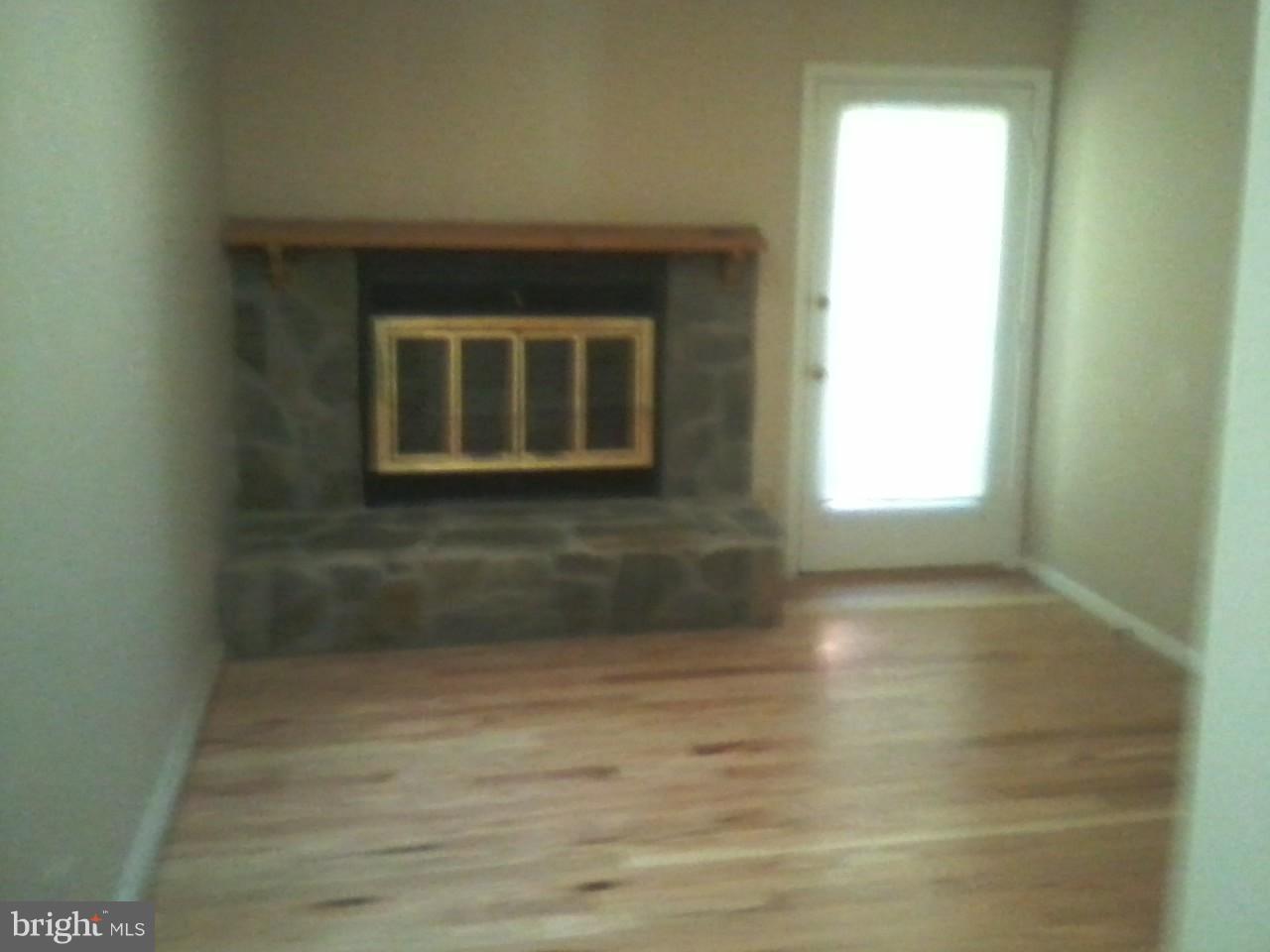 HERITAGE HARBOUR - Residential Lease