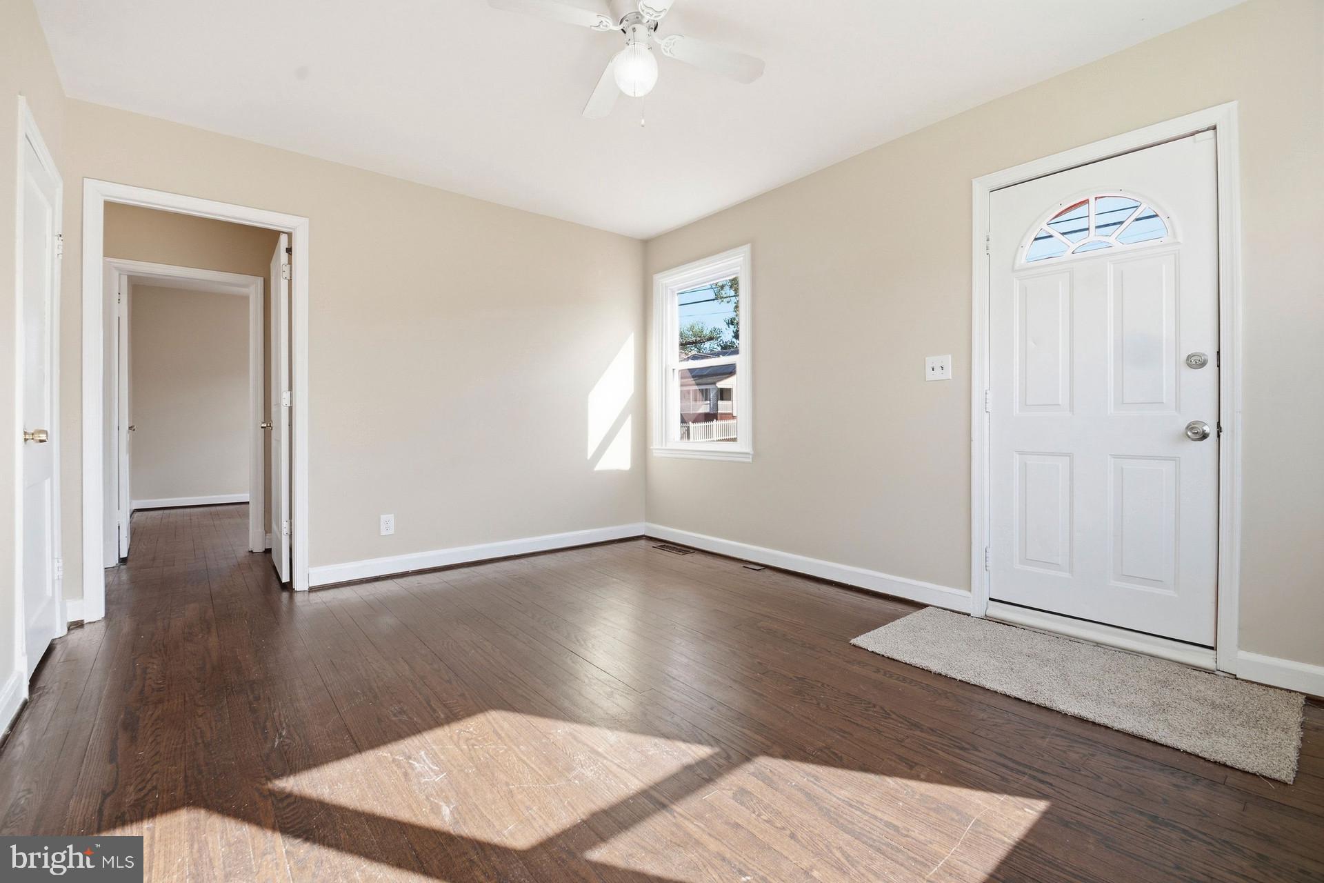 RIVIERA BEACH - Residential