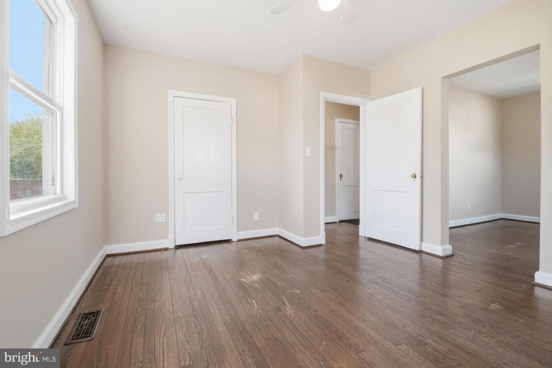 RIVIERA BEACH - Residential