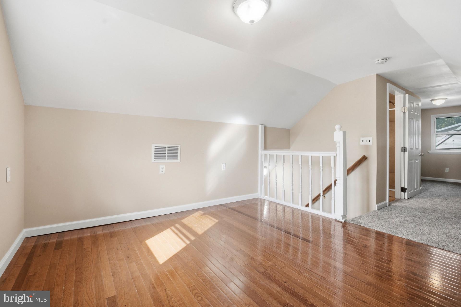 RIVIERA BEACH - Residential