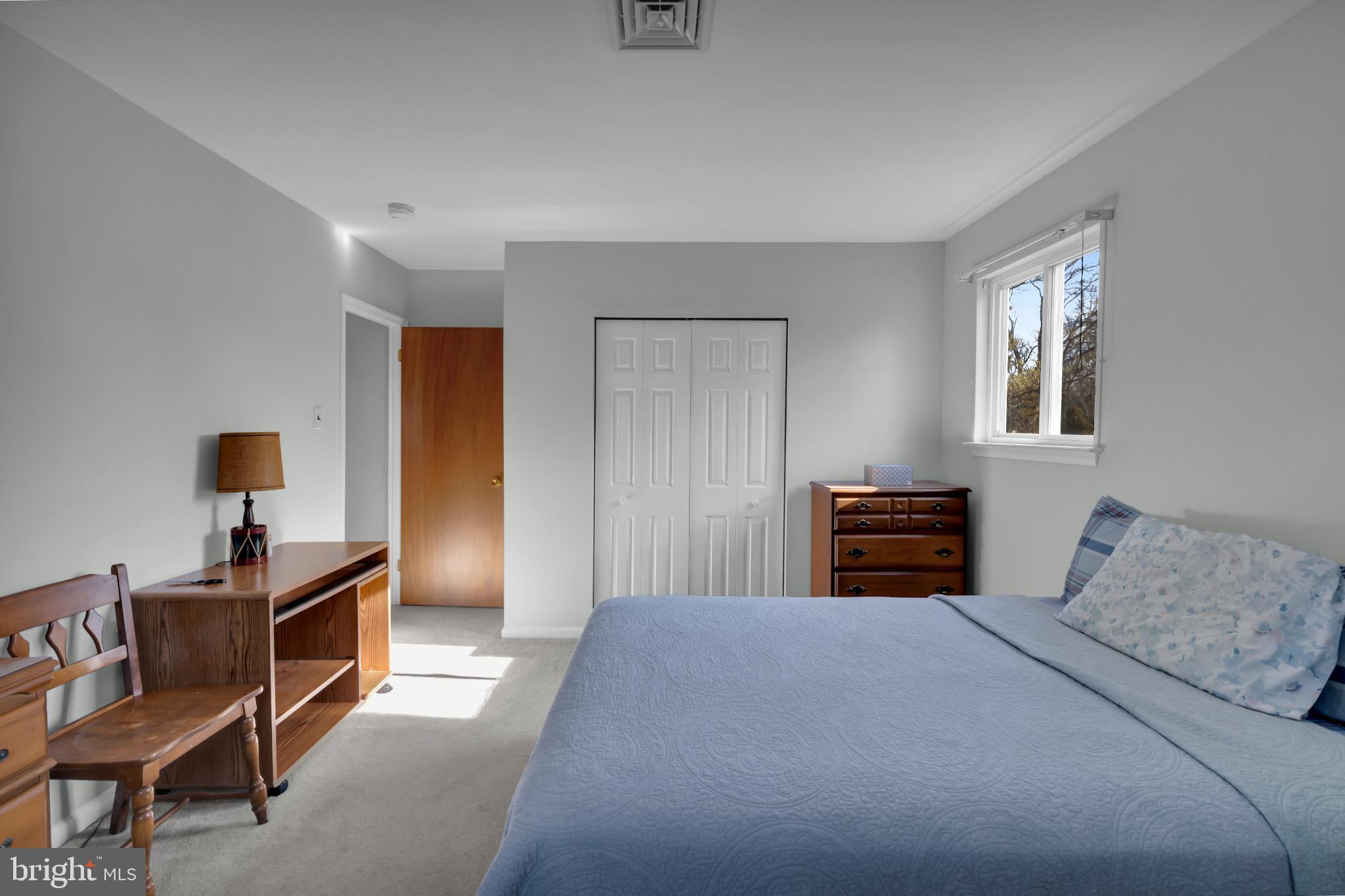 TOWER HILL - Residential