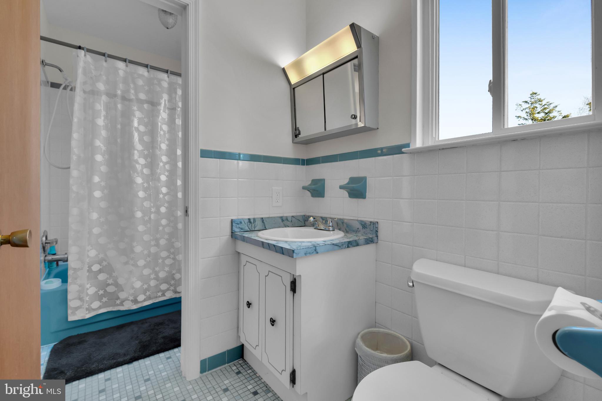 TOWER HILL - Residential