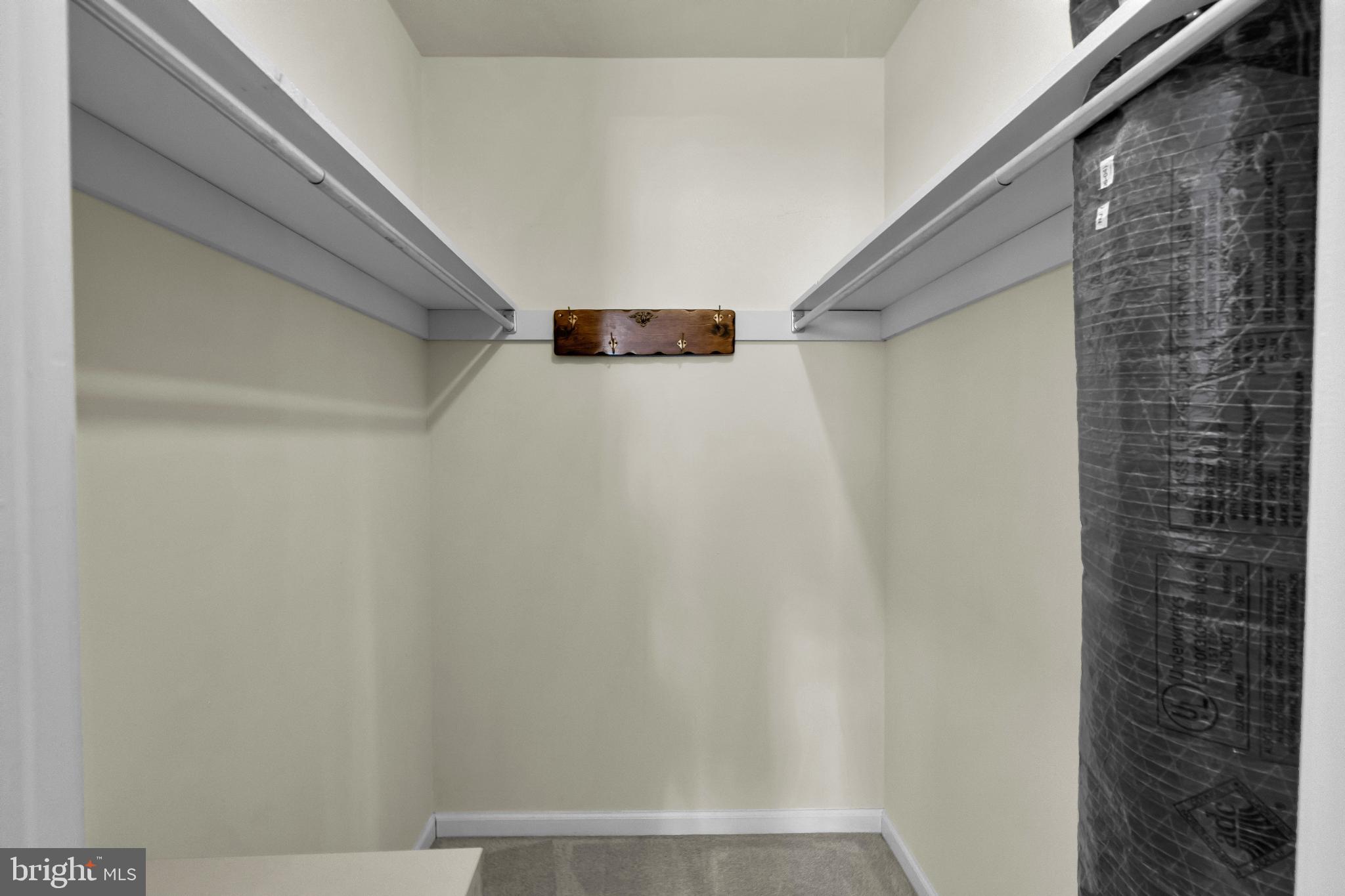 TOWER HILL - Residential