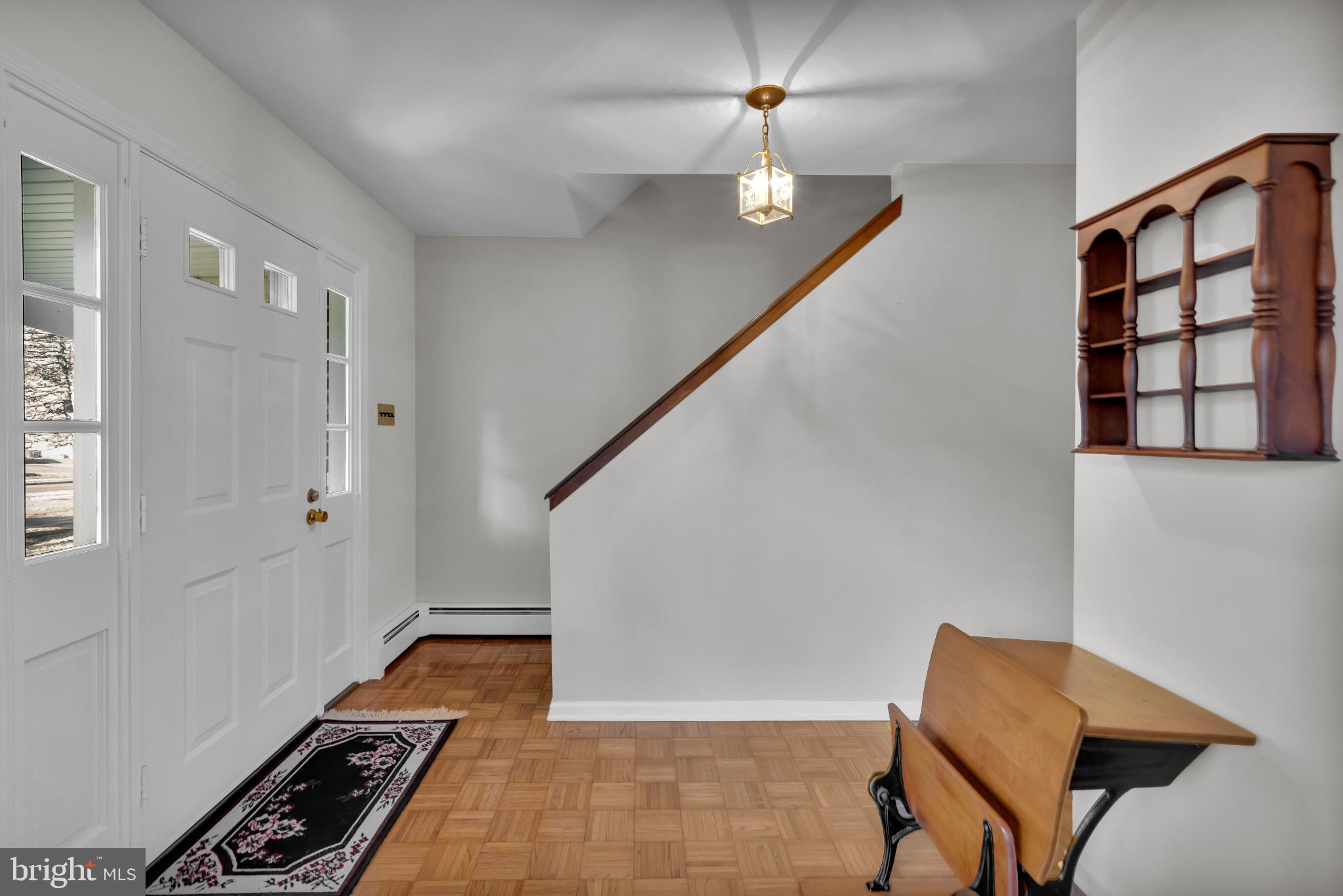 TOWER HILL - Residential