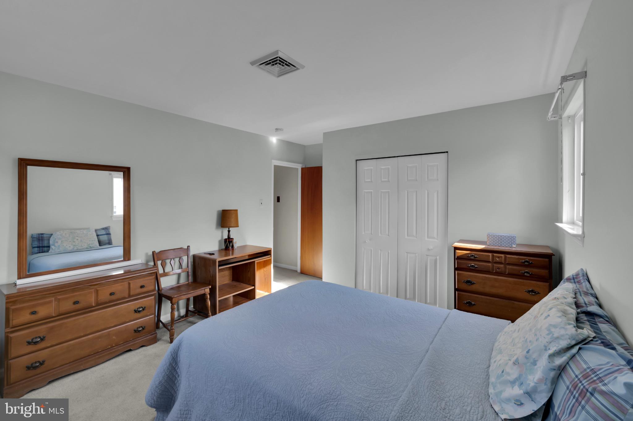 TOWER HILL - Residential