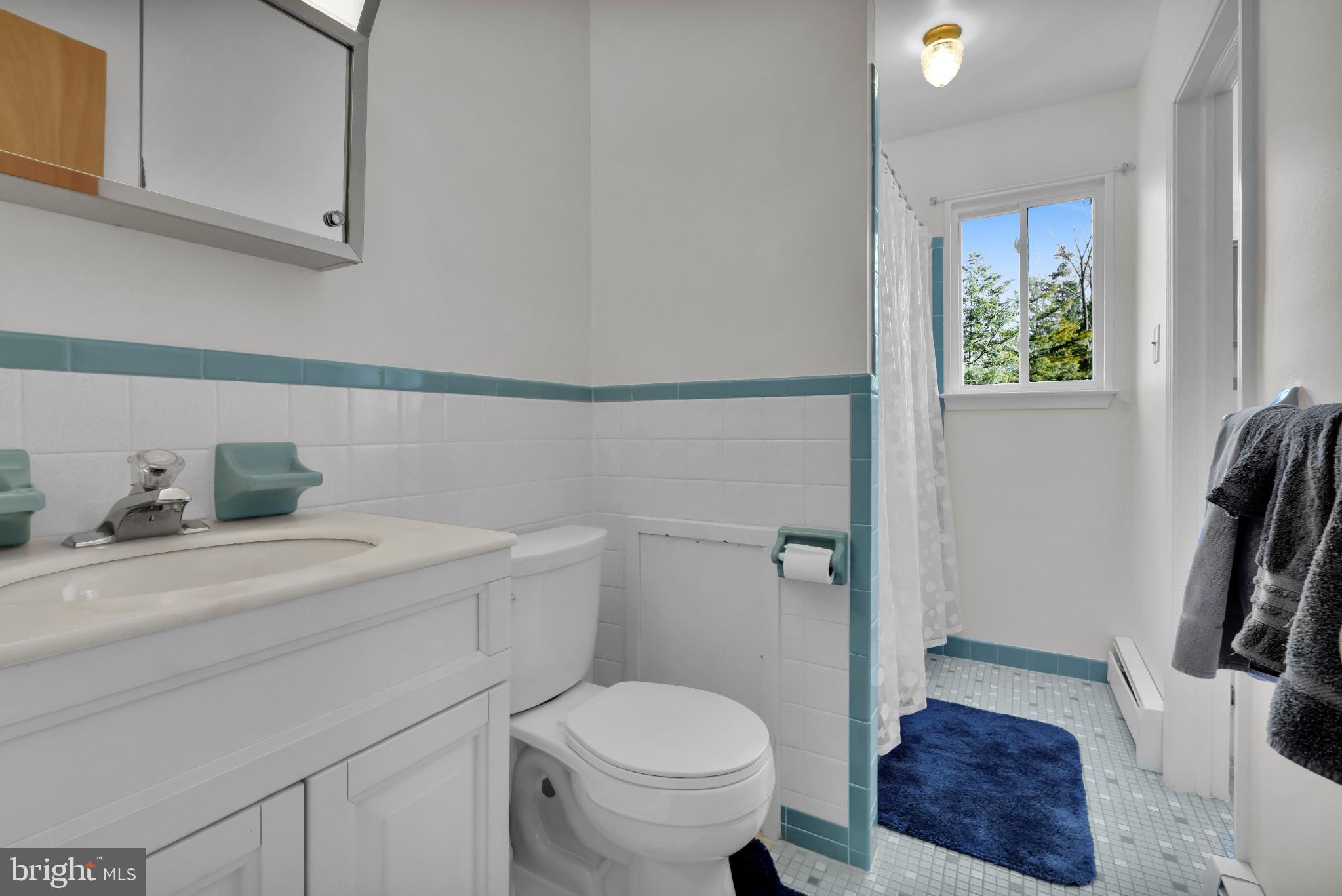 TOWER HILL - Residential