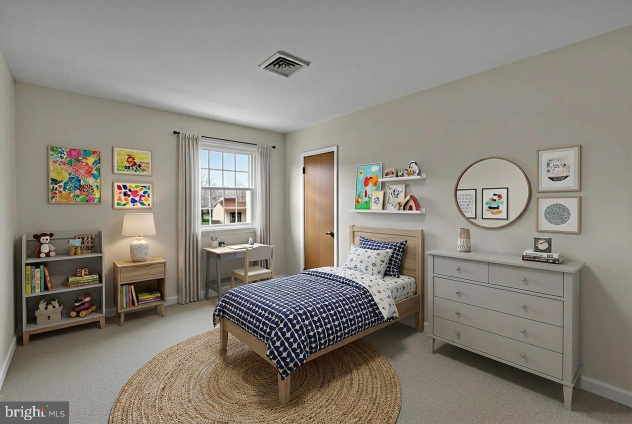 TOWER HILL - Residential