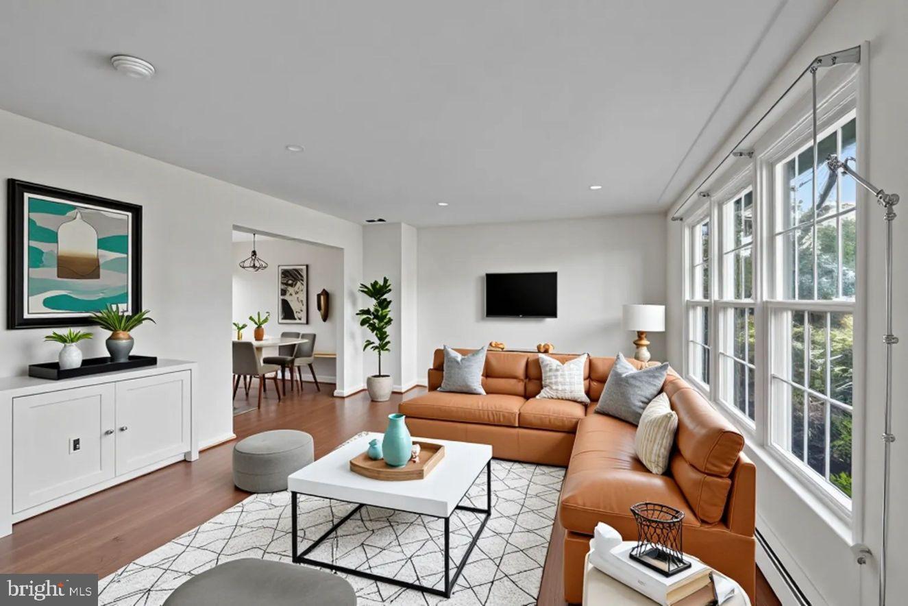 TOWER HILL - Residential