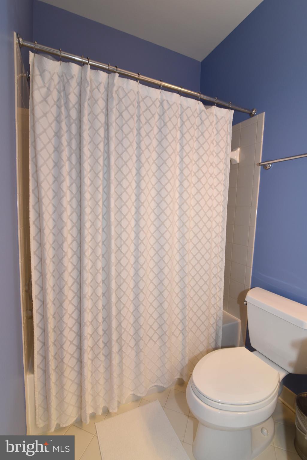 RIVER CREEK - Residential