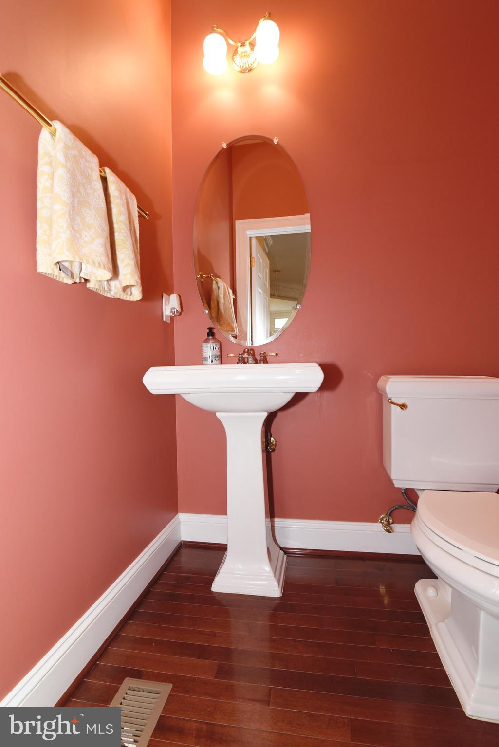 RIVER CREEK - Residential