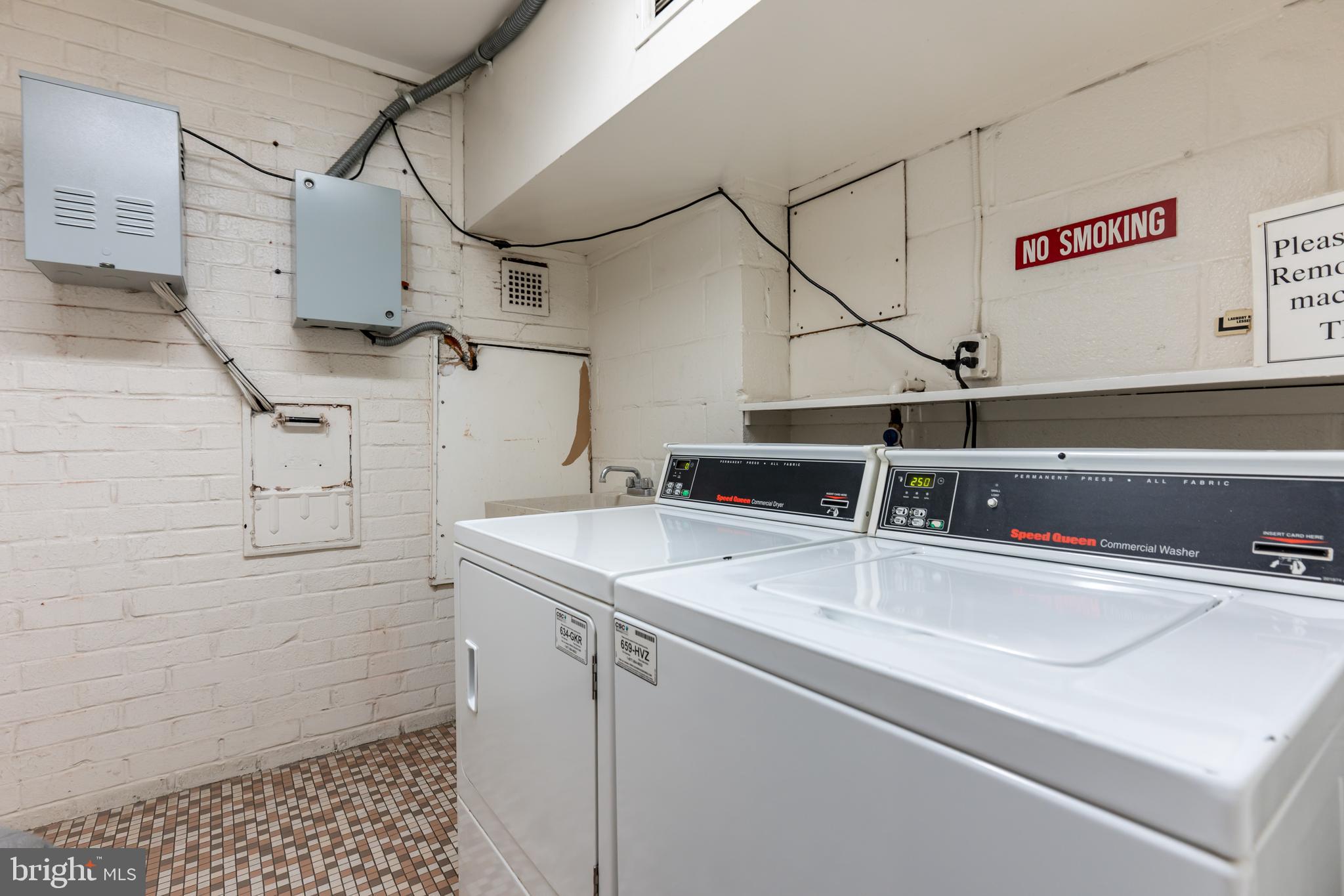 TANGLEWOOD - Residential