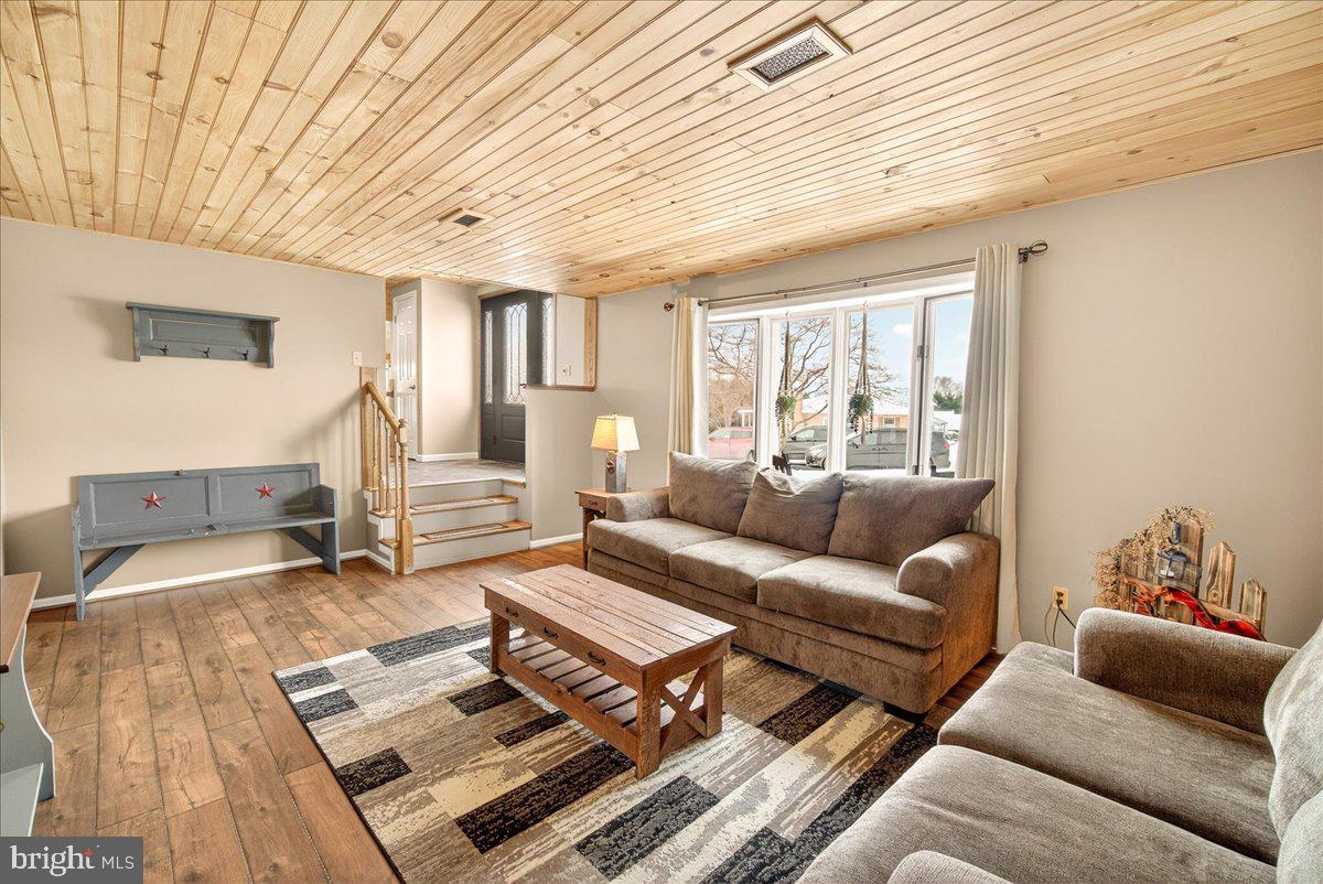 VAN LEAR - Residential