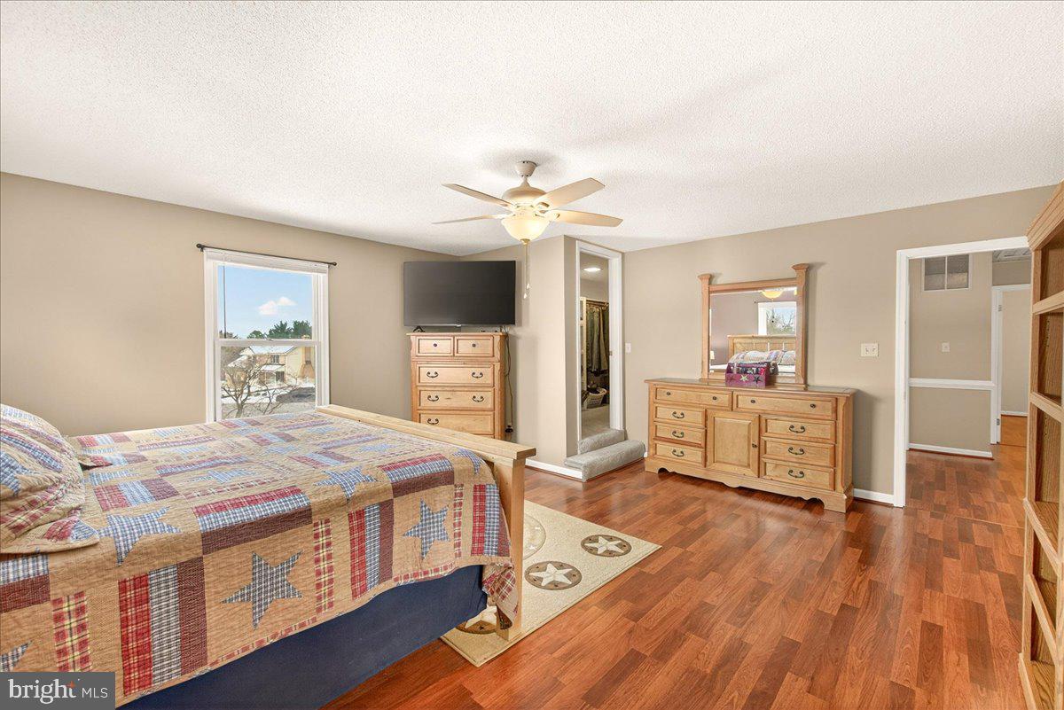 VAN LEAR - Residential