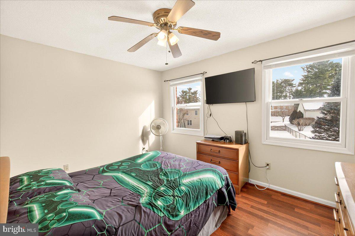 VAN LEAR - Residential