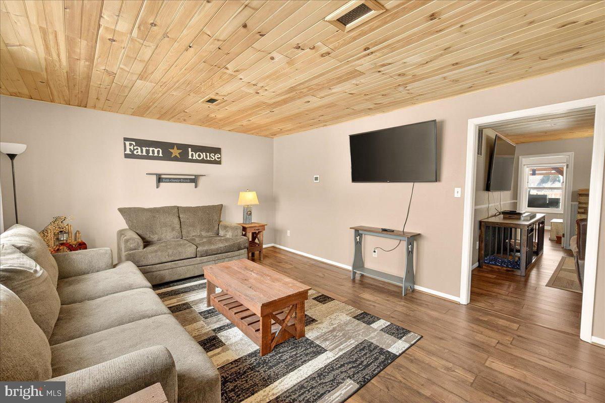 VAN LEAR - Residential