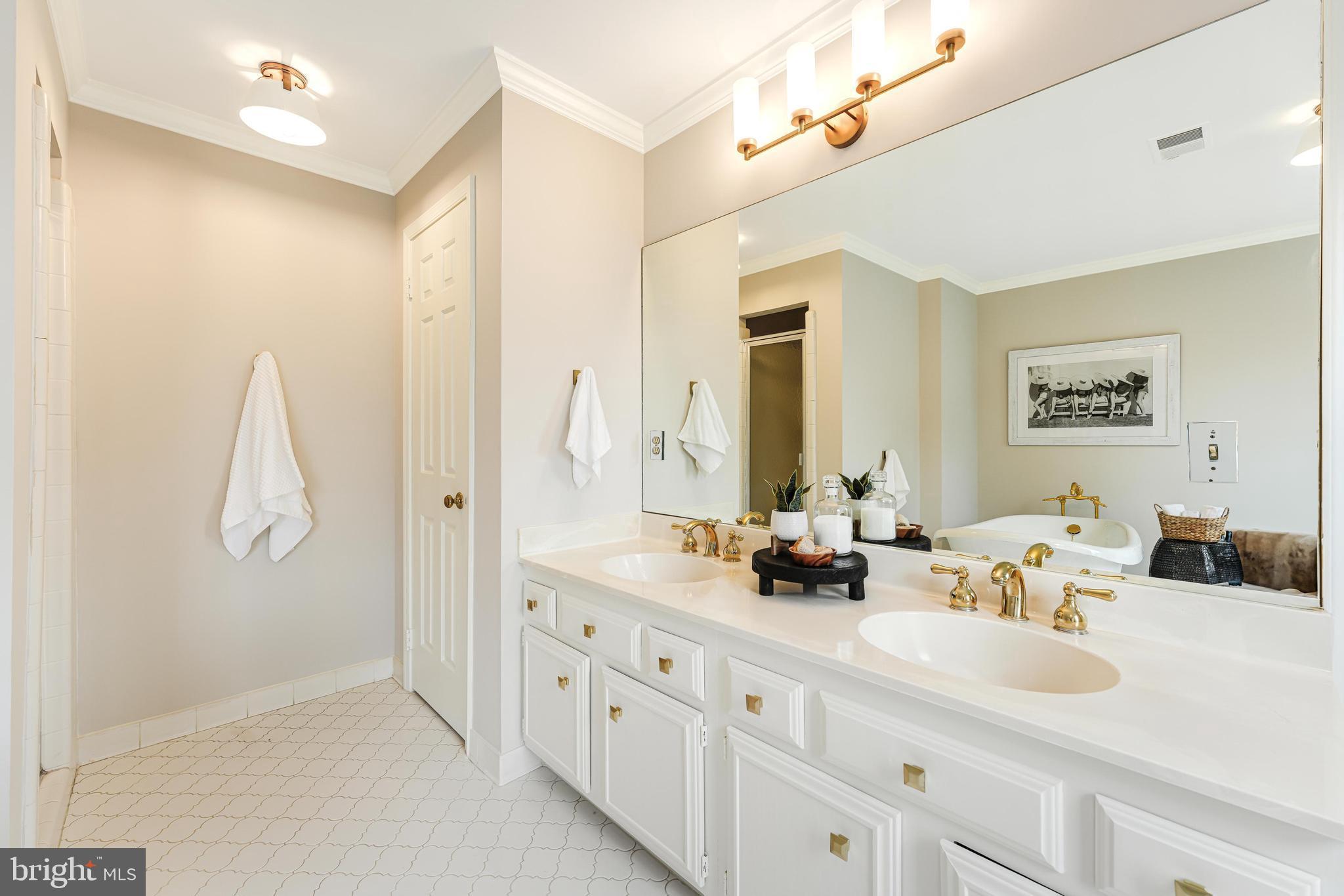 SADDLEBROOK ESTATES - Residential