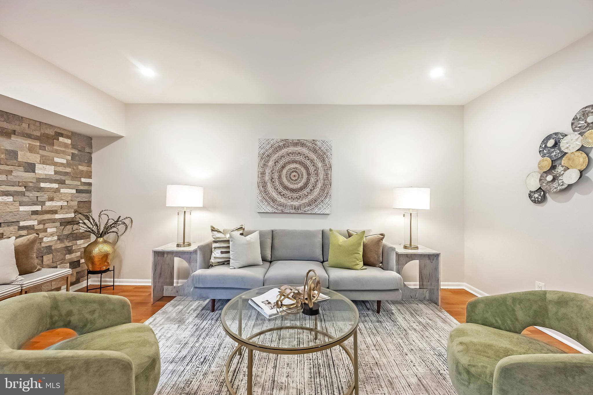 11657 STONEVIEW SQUARE 97/22C