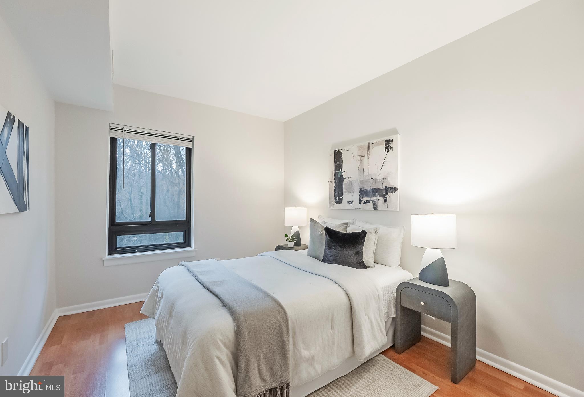 SHADOWOOD - Residential