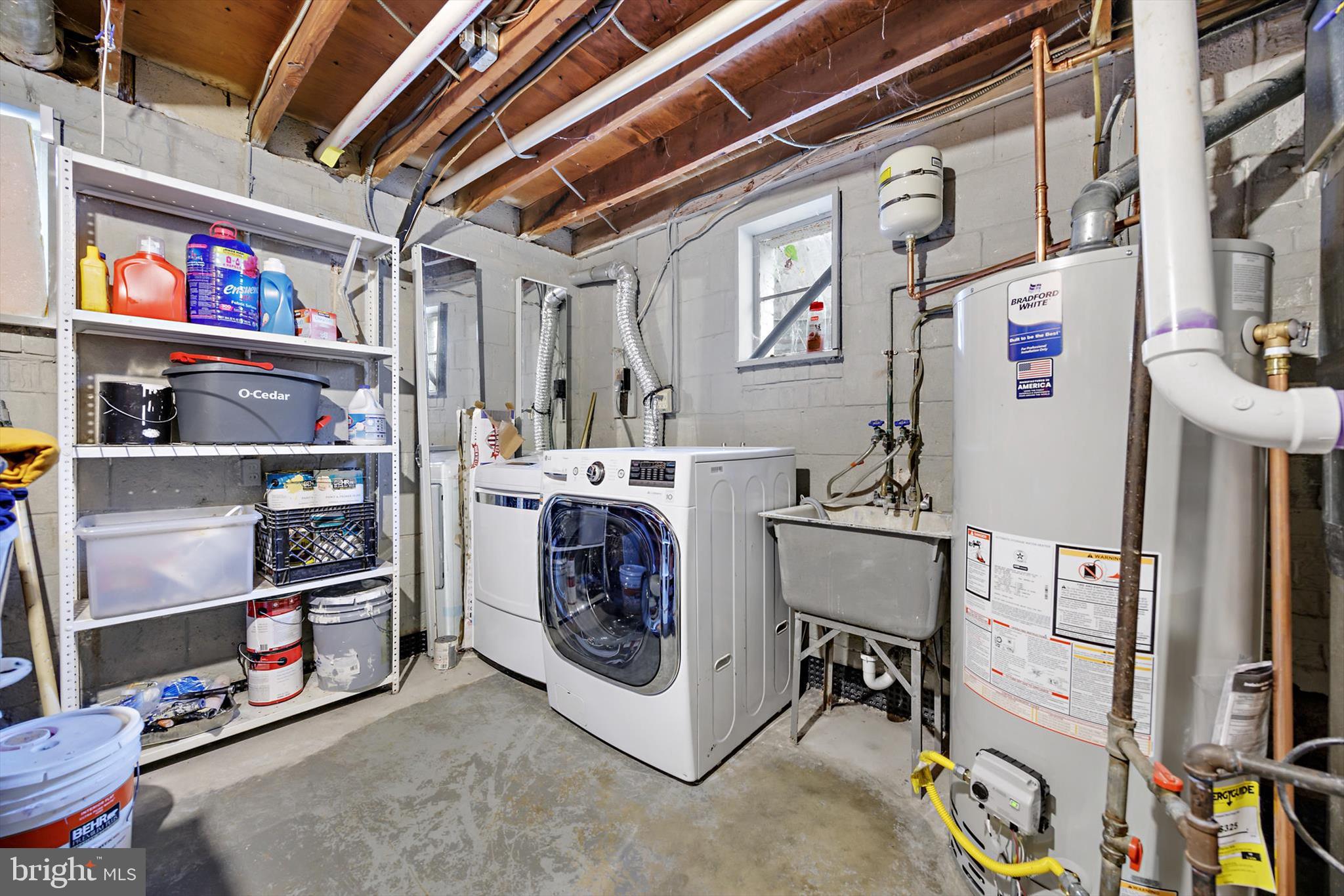 GLASSMANOR - Residential