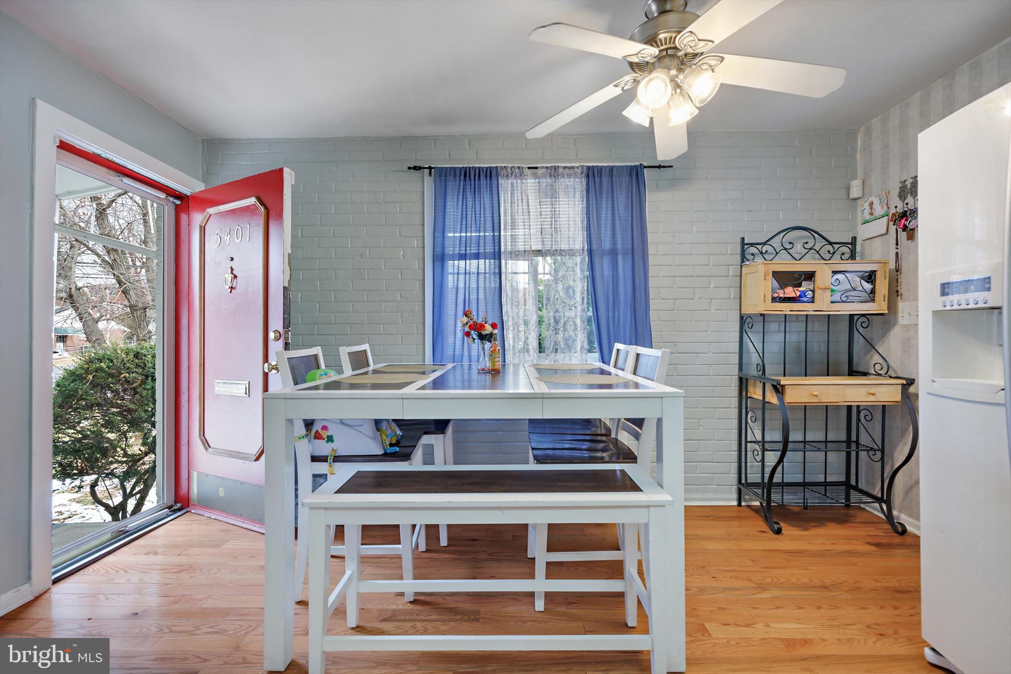 GLASSMANOR - Residential