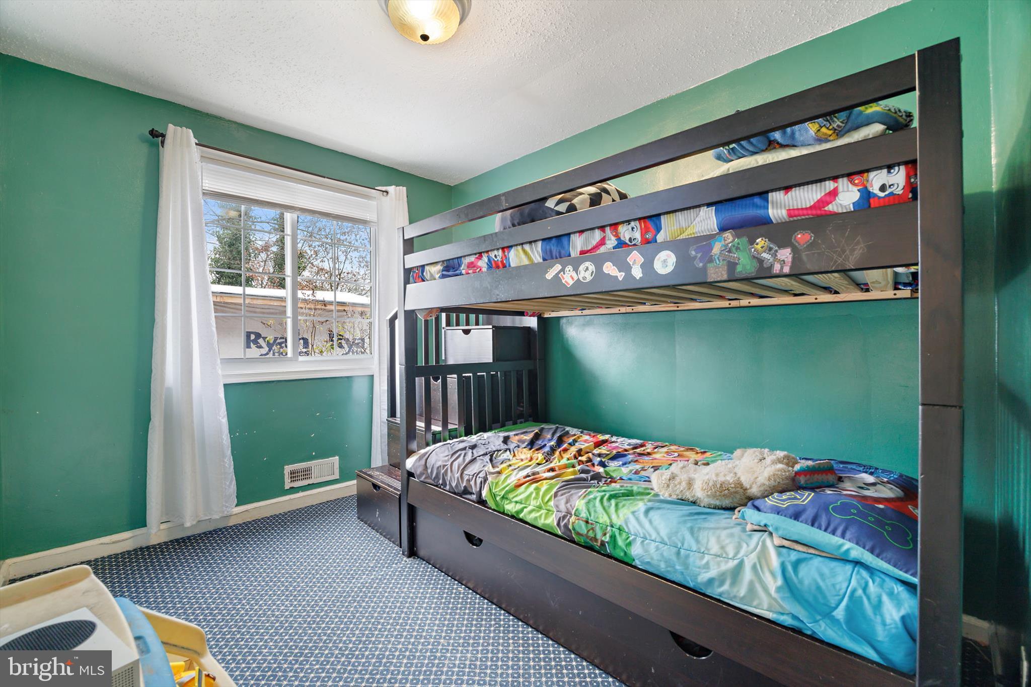 GLASSMANOR - Residential